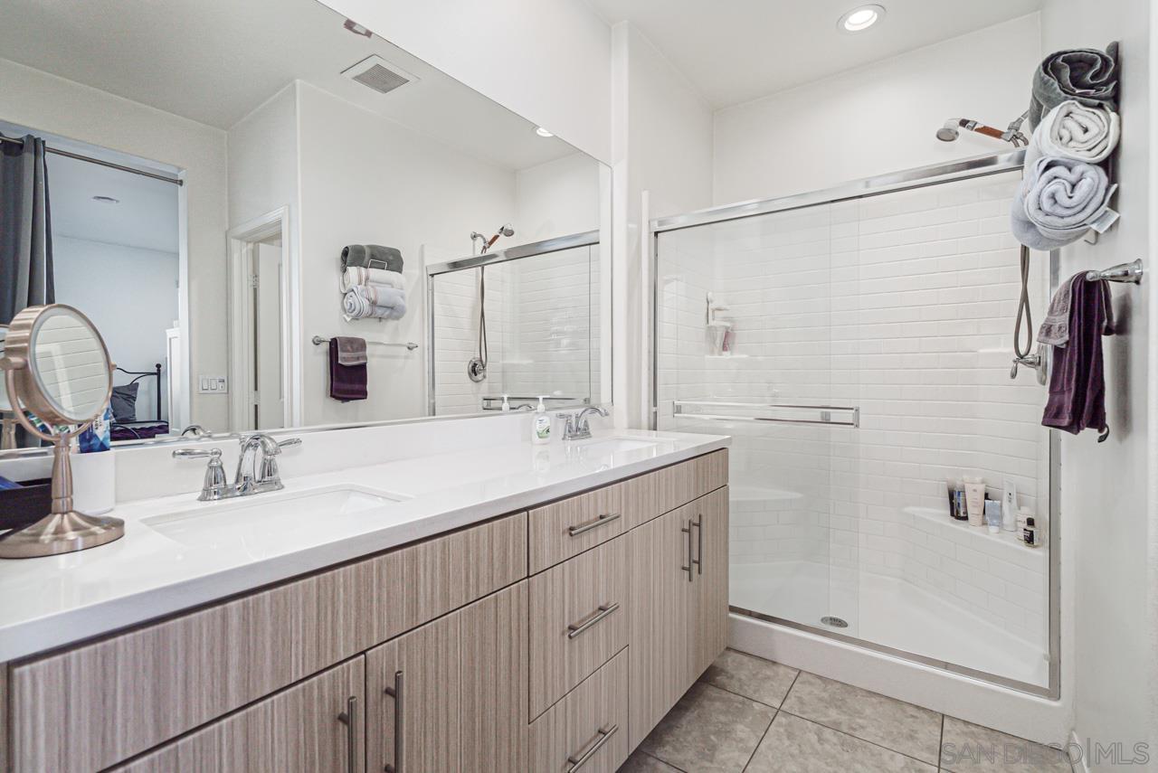Detail Gallery Image 9 of 22 For 512  Heron Ln, Imperial Beach,  CA 91932 - 3 Beds | 2/1 Baths