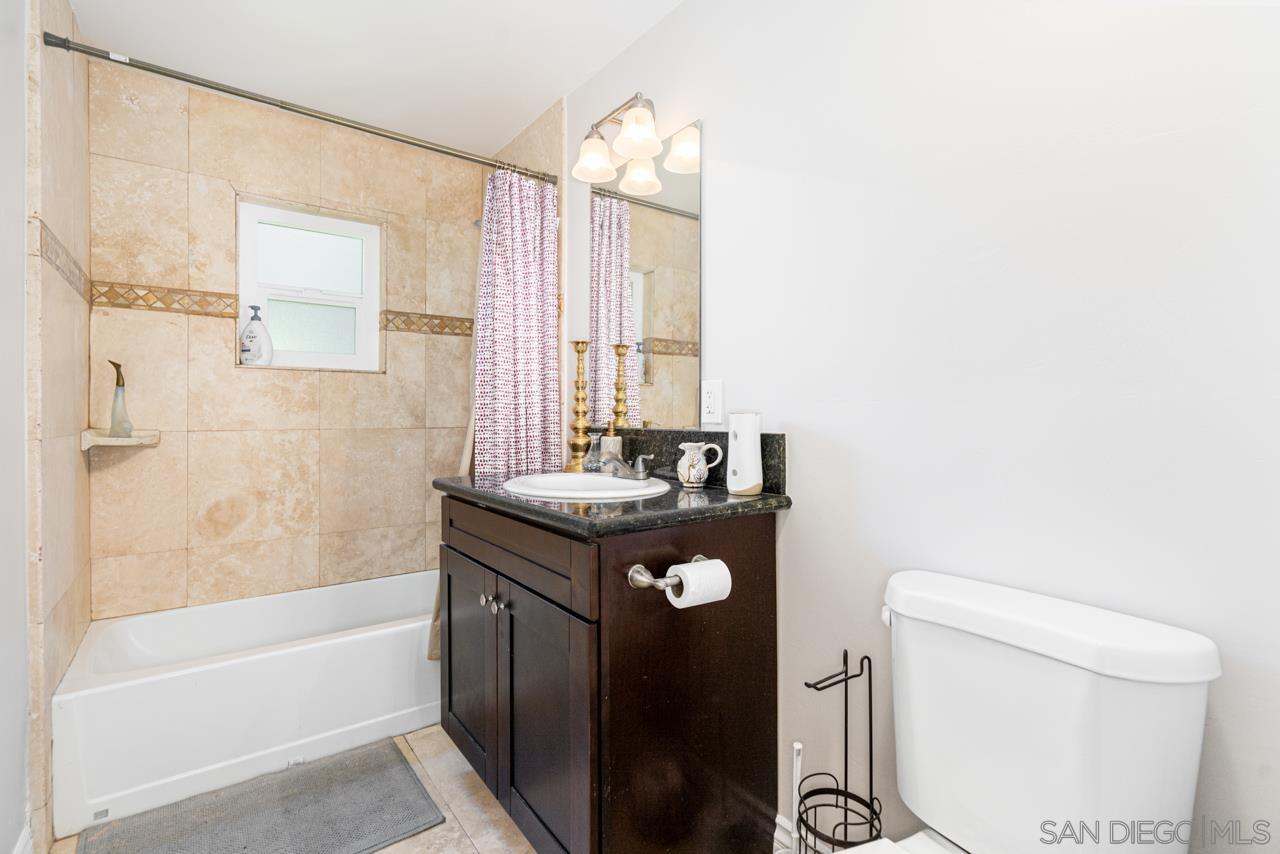 Detail Gallery Image 22 of 23 For 6316  Skyline Dr, San Diego,  CA 92114 - 4 Beds | 3 Baths