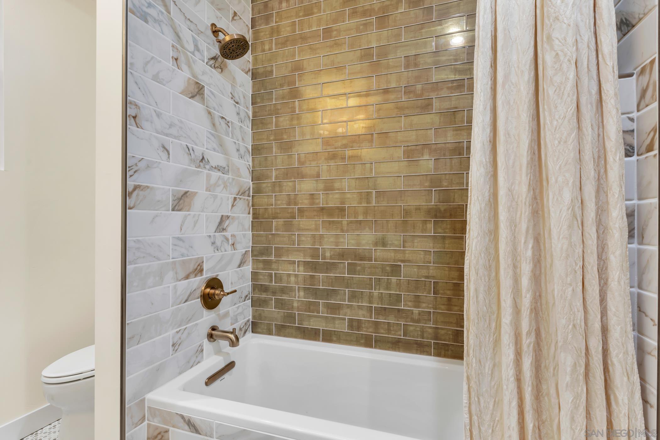 Detail Gallery Image 28 of 57 For 3345  Elliott St, San Diego,  CA 92106 - 4 Beds | 4 Baths