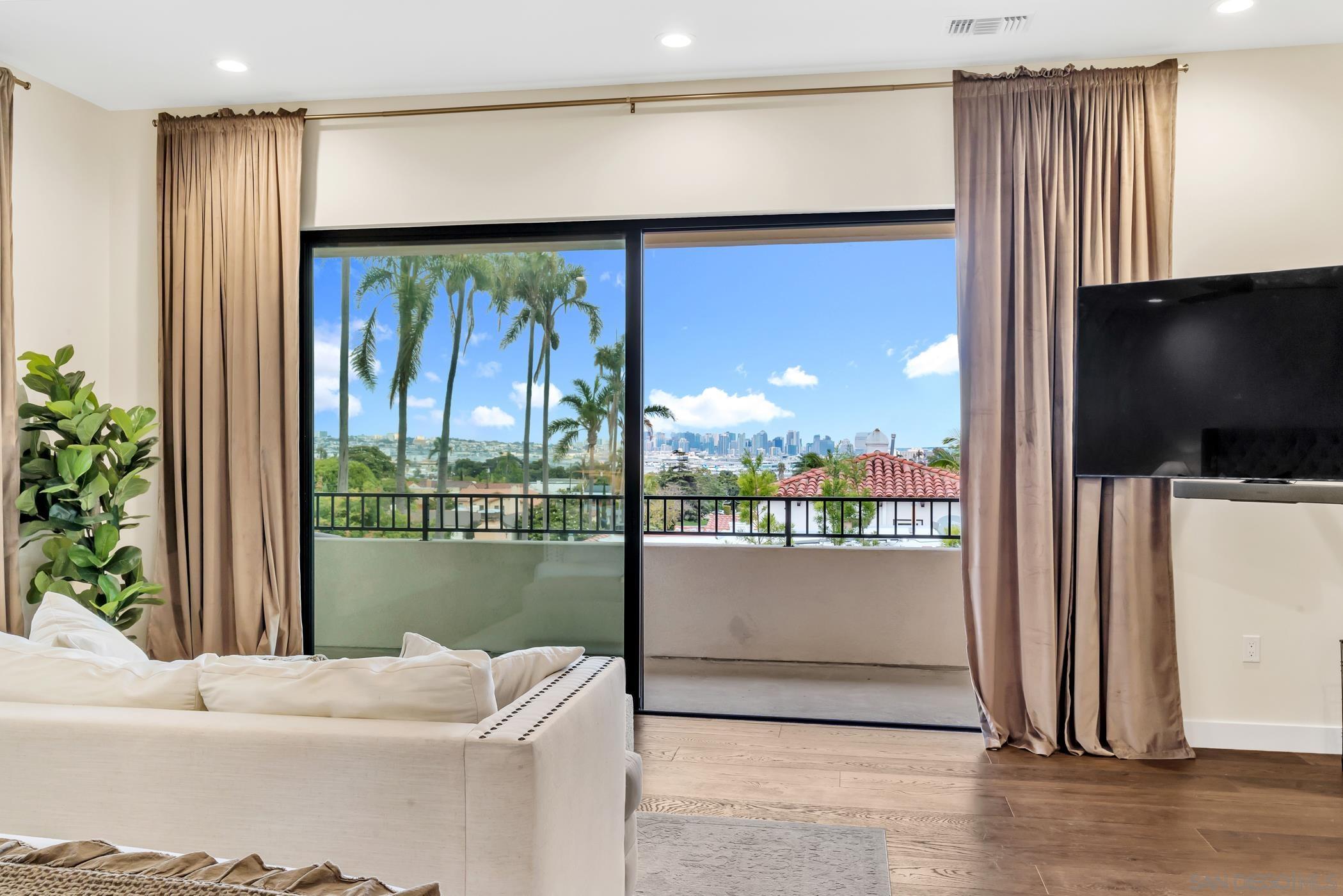 Detail Gallery Image 37 of 57 For 3345  Elliott St, San Diego,  CA 92106 - 4 Beds | 4 Baths