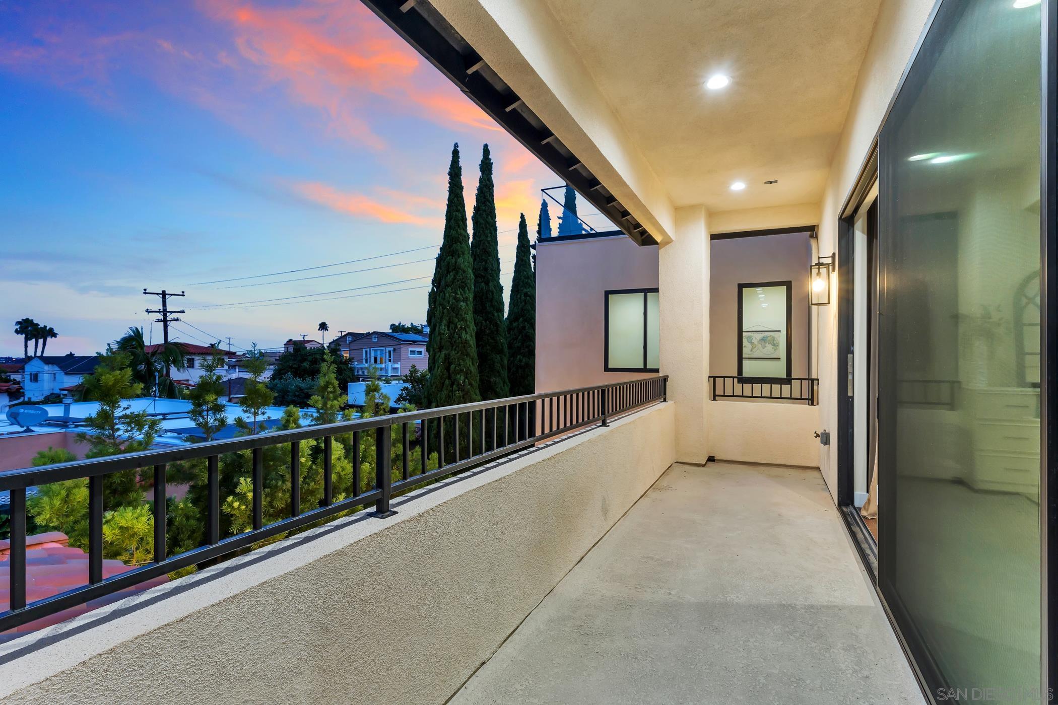 Detail Gallery Image 39 of 57 For 3345  Elliott St, San Diego,  CA 92106 - 4 Beds | 4 Baths