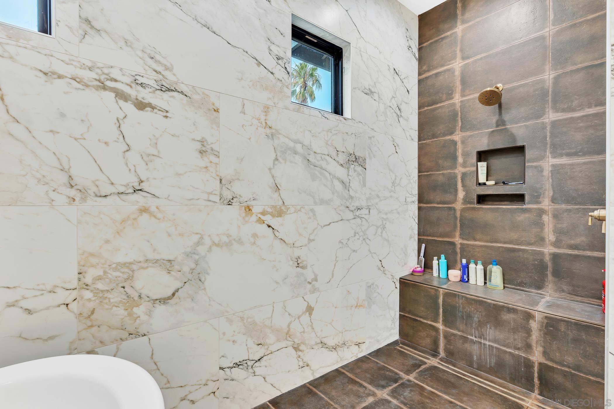 Detail Gallery Image 42 of 57 For 3345  Elliott St, San Diego,  CA 92106 - 4 Beds | 4 Baths