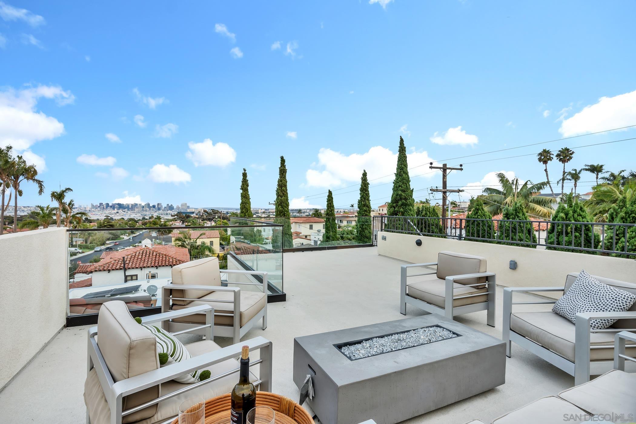 Detail Gallery Image 46 of 57 For 3345  Elliott St, San Diego,  CA 92106 - 4 Beds | 4 Baths