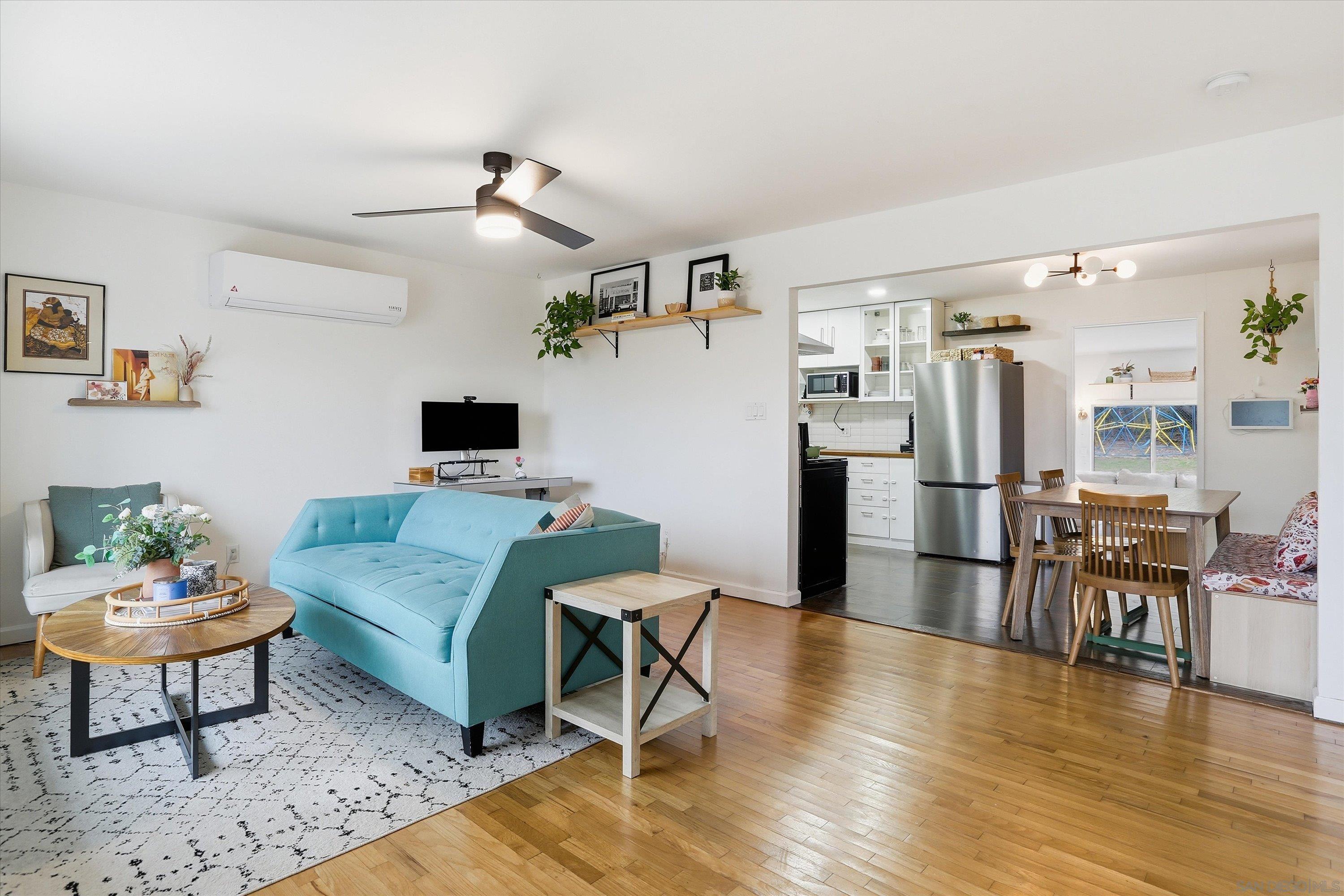 Detail Gallery Image 4 of 18 For 520 N Cuyamaca St, El Cajon,  CA 92020 - 2 Beds | 1 Baths