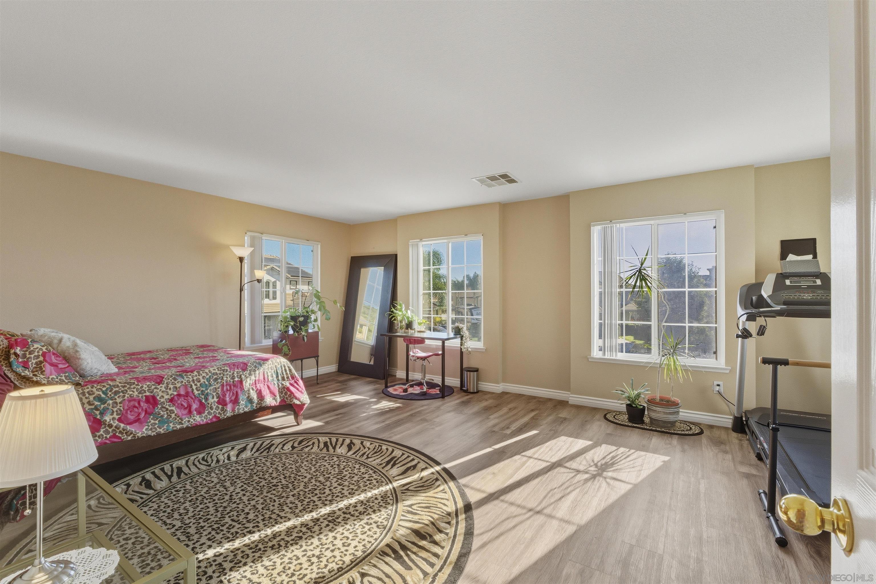 Detail Gallery Image 24 of 45 For 36635  Ponderosa Ct, Murrieta,  CA 92563 - 6 Beds | 3 Baths