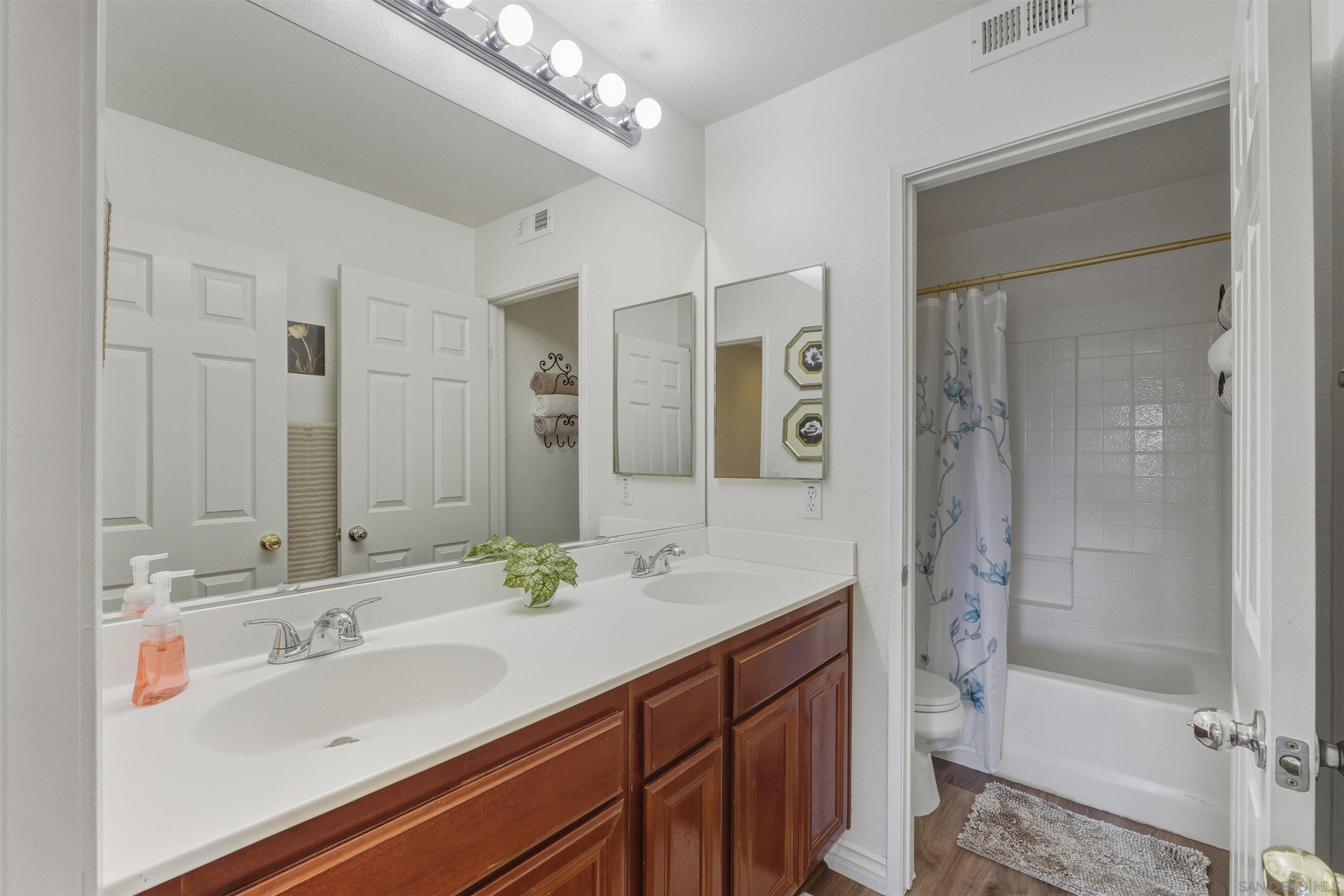 Detail Gallery Image 26 of 45 For 36635  Ponderosa Ct, Murrieta,  CA 92563 - 6 Beds | 3 Baths