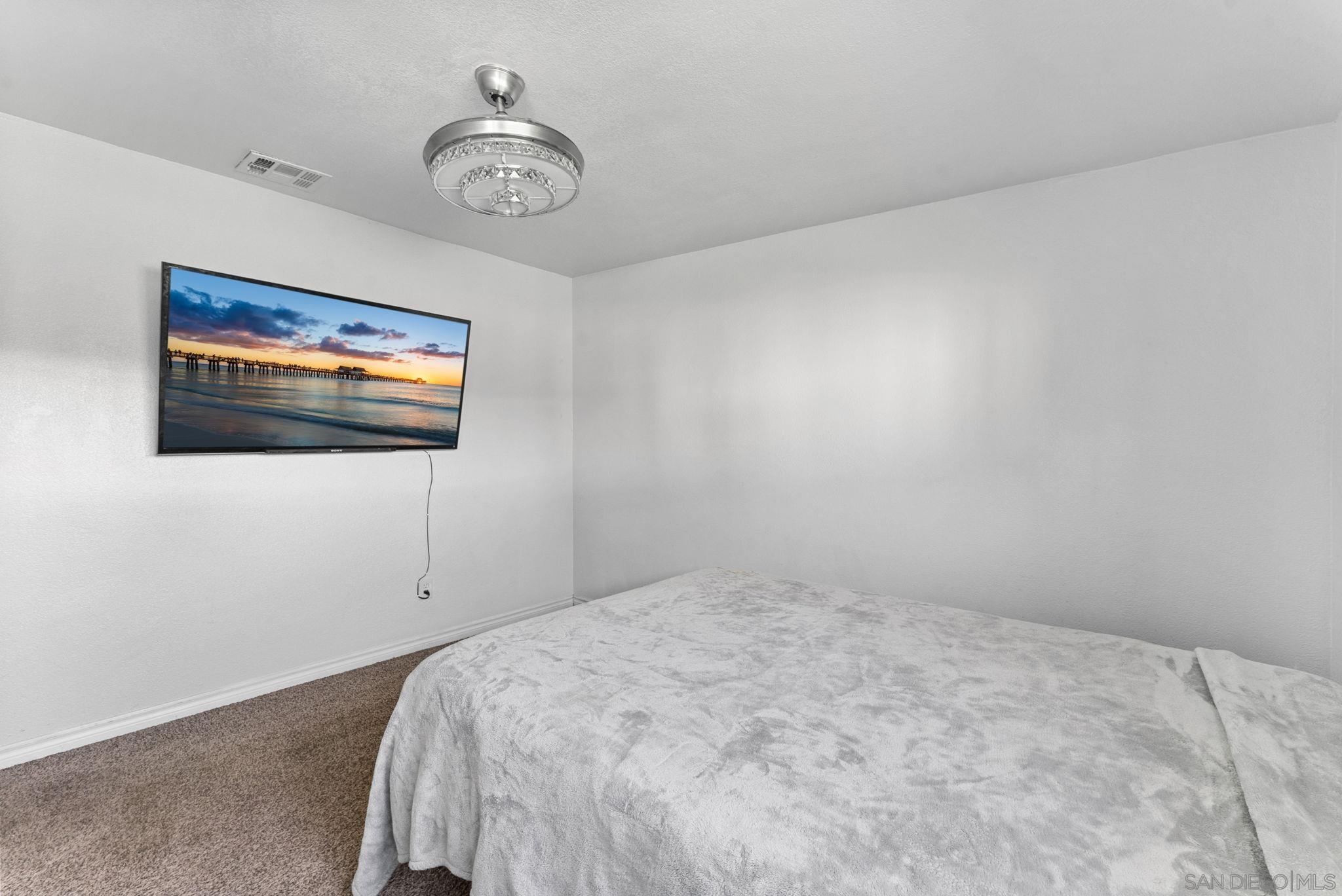 Detail Gallery Image 17 of 34 For 1362  Joliet St, El Cajon,  CA 92019 - 3 Beds | 2 Baths