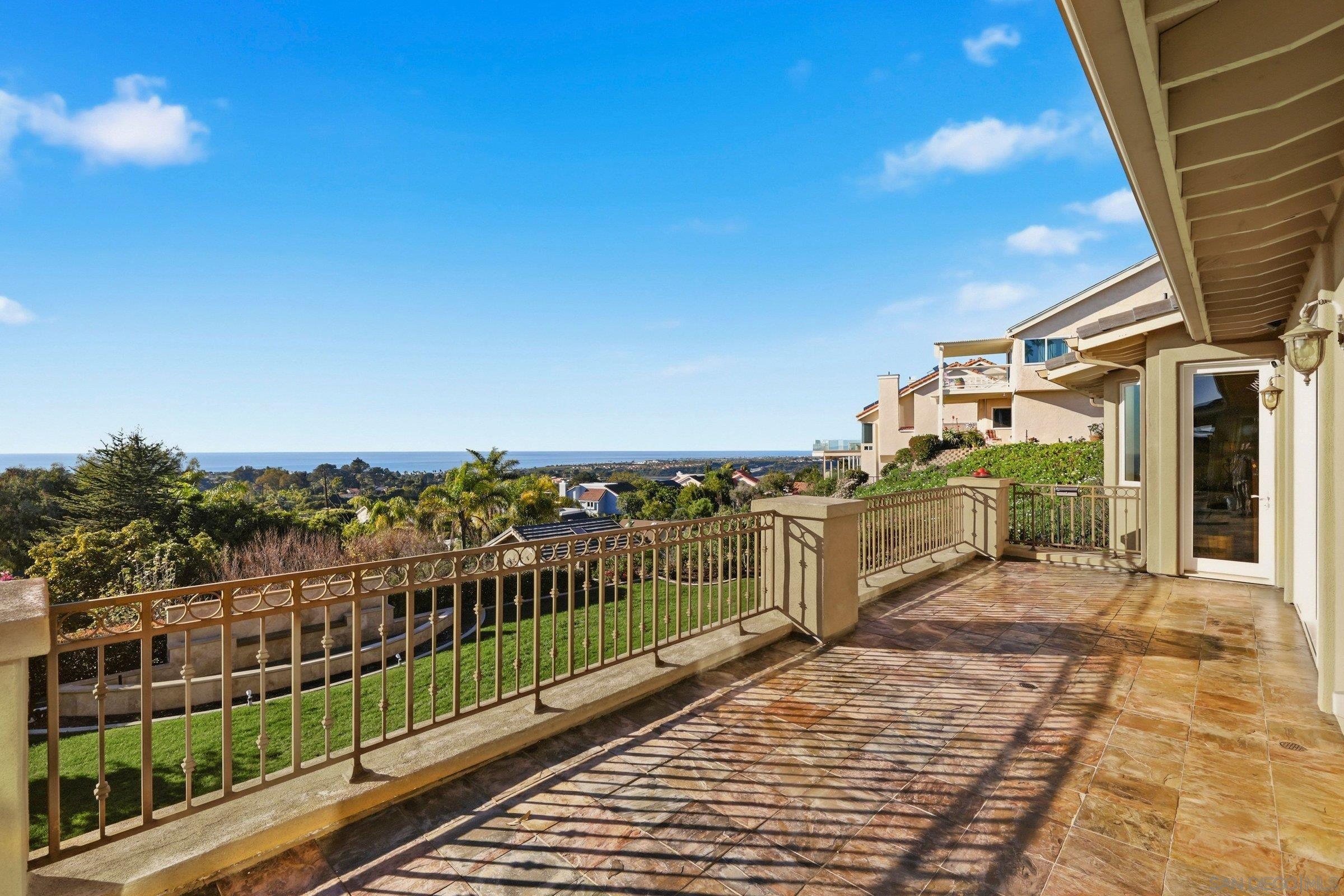 Detail Gallery Image 37 of 54 For 1690  Gascony Rd, Encinitas,  CA 92024 - 6 Beds | 4/1 Baths