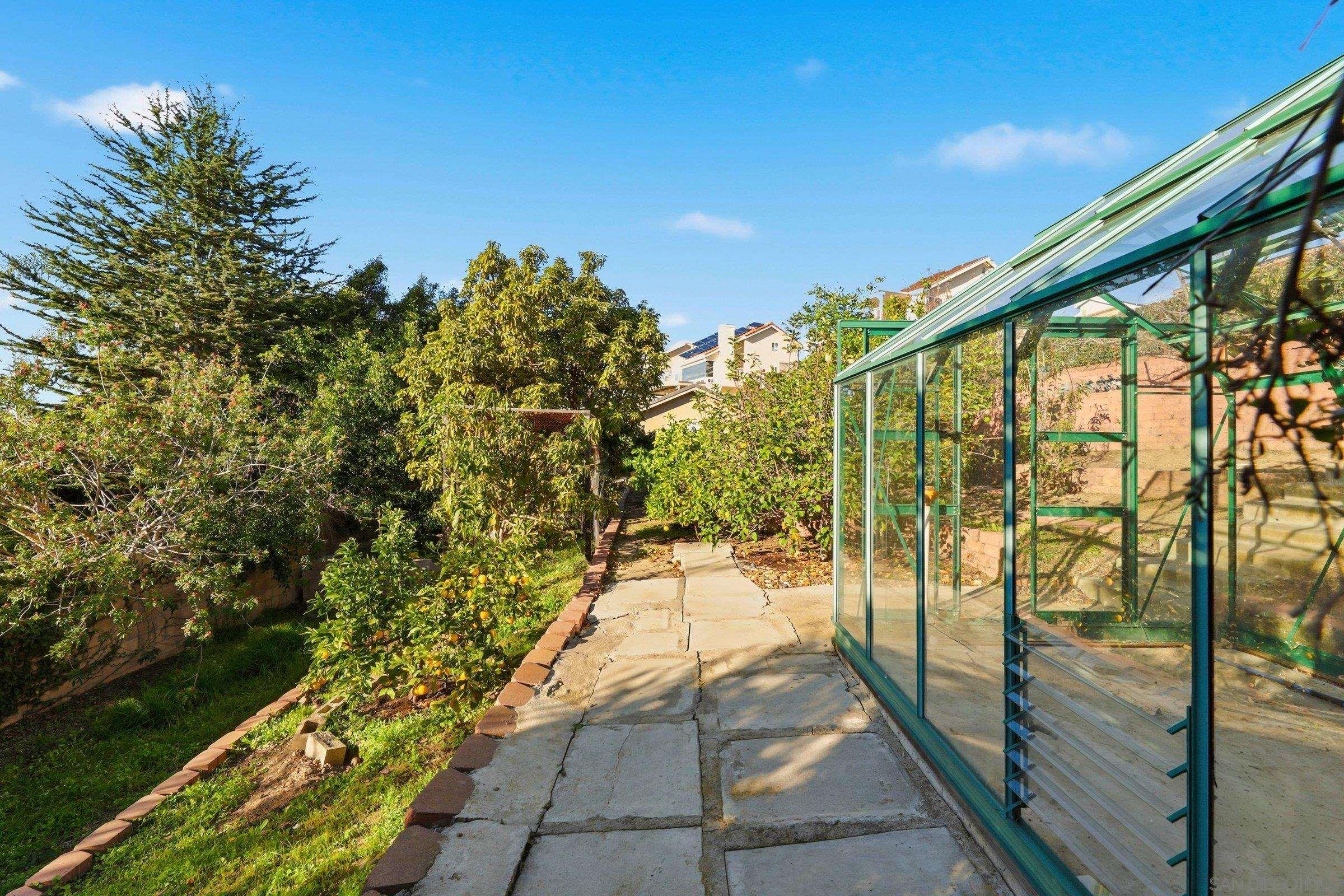 Detail Gallery Image 46 of 54 For 1690  Gascony Rd, Encinitas,  CA 92024 - 6 Beds | 4/1 Baths