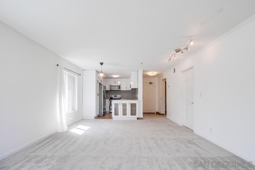 Detail Gallery Image 4 of 74 For 5645  Friars Rd  #363,  San Diego,  CA 92110 - 1 Beds | 1/1 Baths