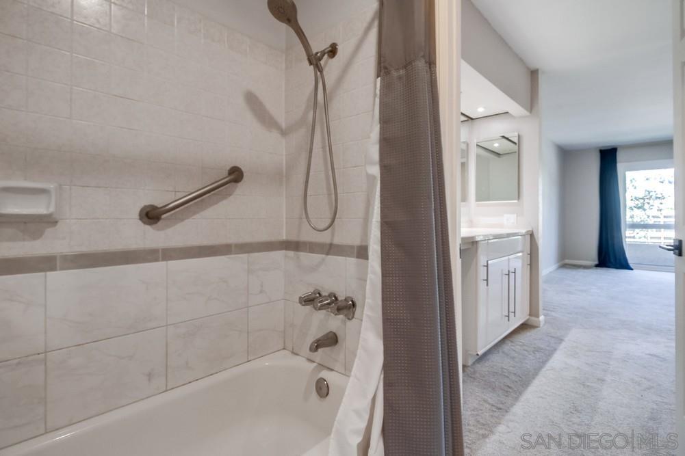 Detail Gallery Image 34 of 74 For 5645  Friars Rd  #363,  San Diego,  CA 92110 - 1 Beds | 1/1 Baths