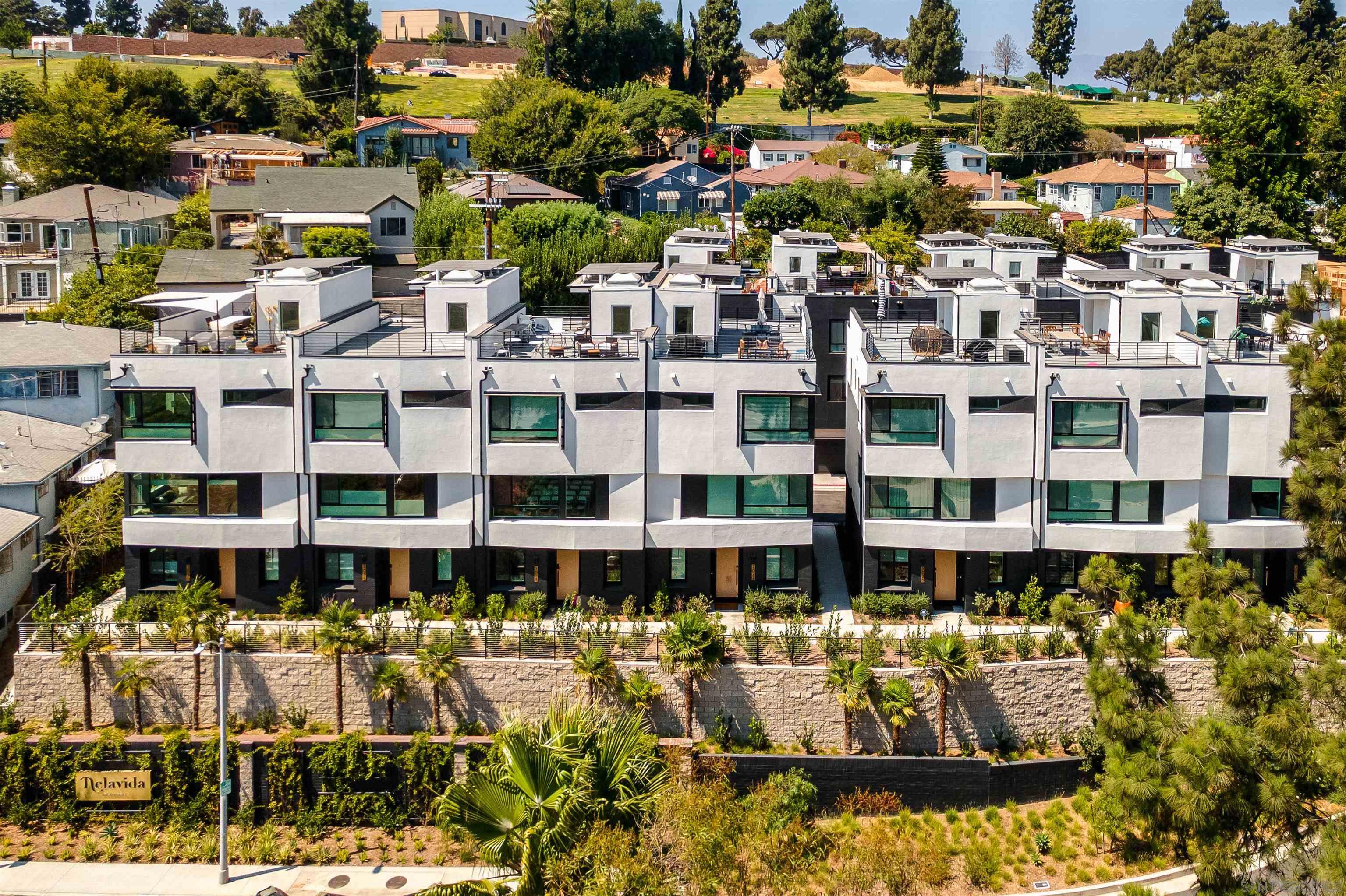 Front Image Thumbnail for SD260002282