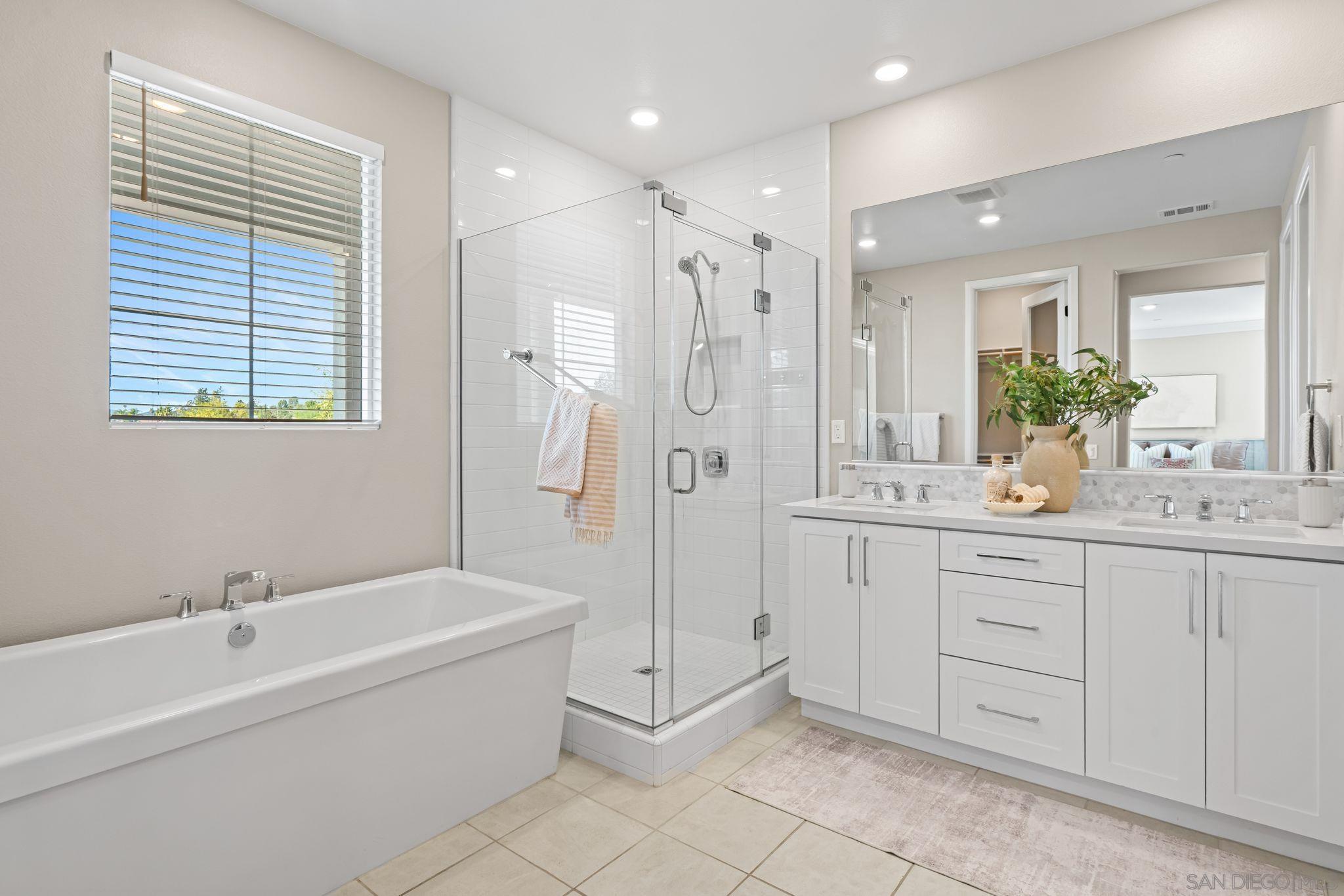 Detail Gallery Image 32 of 48 For 16931  Dorlyn Way, Poway,  CA 92064 - 4 Beds | 4 Baths