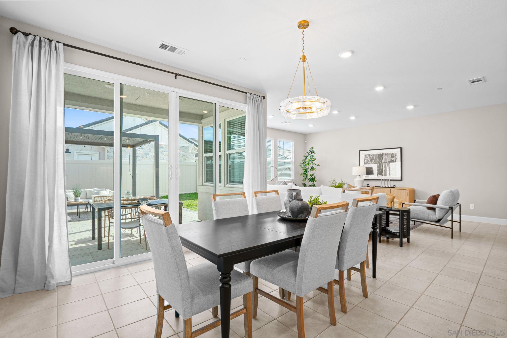 Detail Gallery Image 5 of 48 For 16931  Dorlyn Way, Poway,  CA 92064 - 4 Beds | 4 Baths