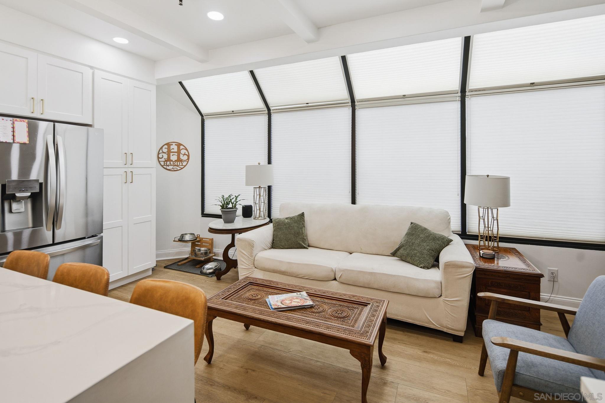 Detail Gallery Image 15 of 43 For 835  D Avenue  #5,  Coronado,  CA 92118 - 3 Beds | 2/1 Baths