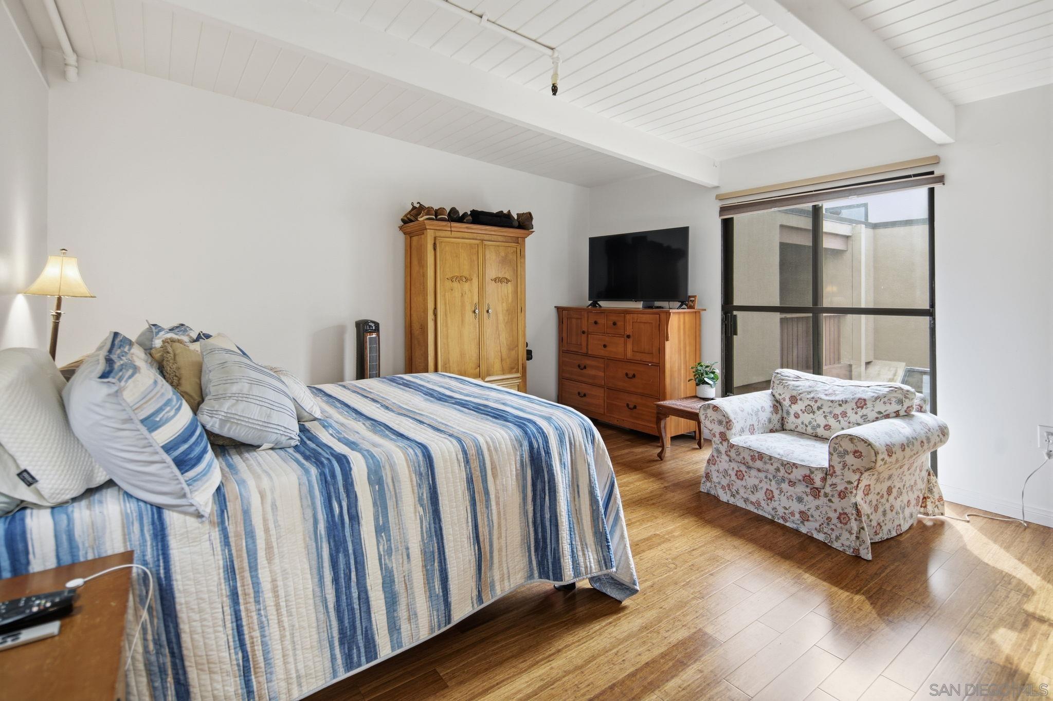 Detail Gallery Image 16 of 40 For 835  D Avenue  #5,  Coronado,  CA 92118 - 3 Beds | 2/1 Baths