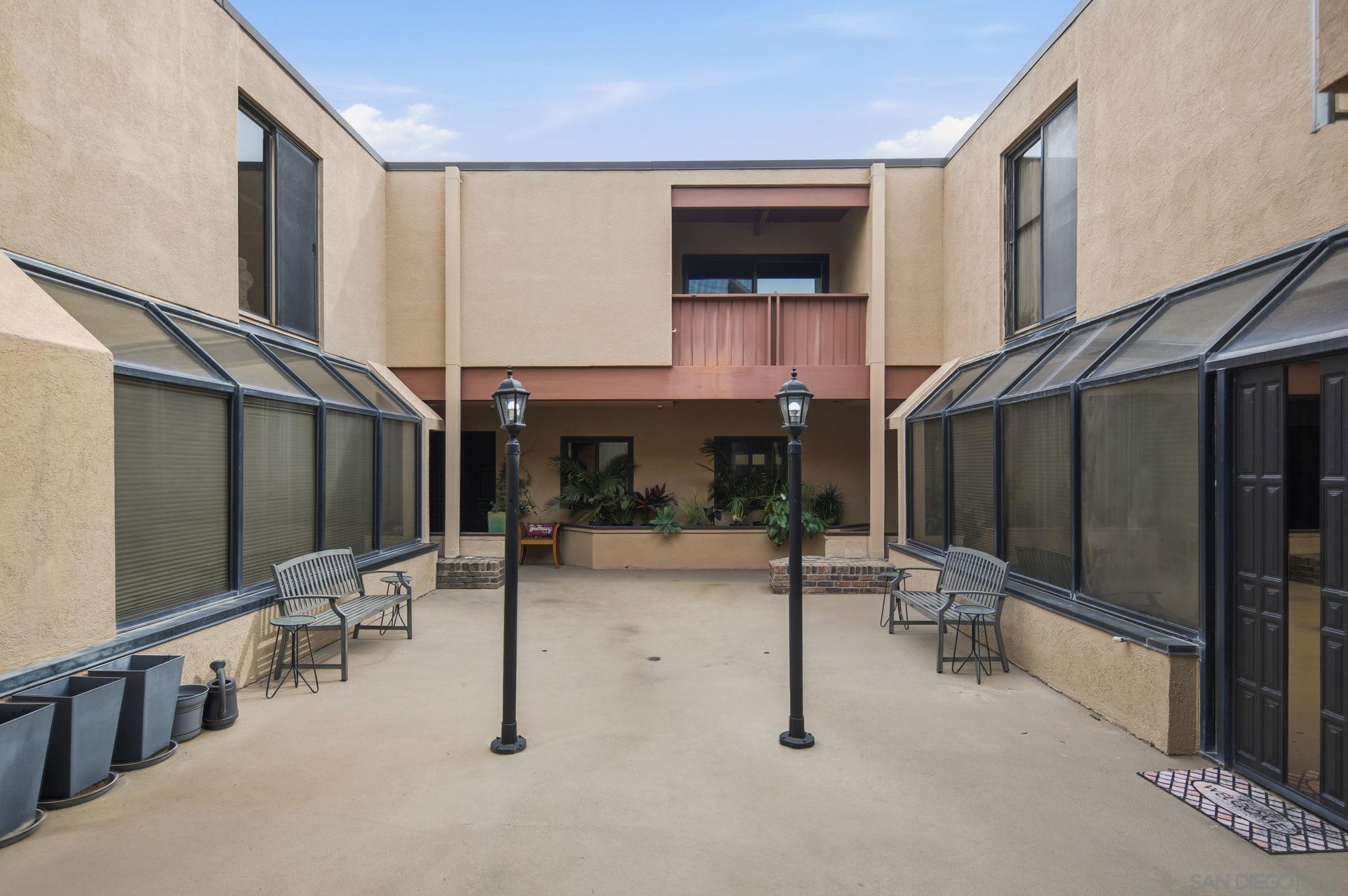 Detail Gallery Image 41 of 43 For 835  D Avenue  #5,  Coronado,  CA 92118 - 3 Beds | 2/1 Baths