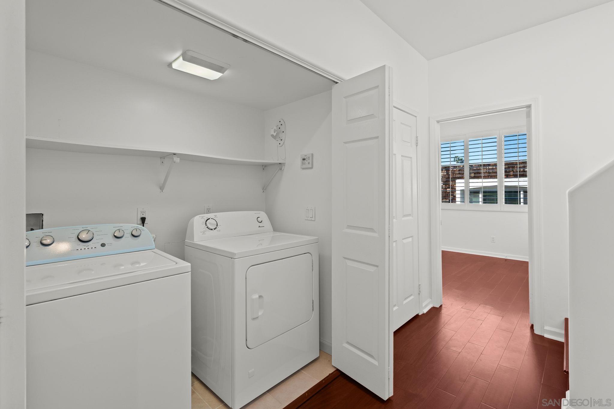 Detail Gallery Image 11 of 24 For 4069  Gresham St, San Diego,  CA 92109 - 2 Beds | 2/1 Baths