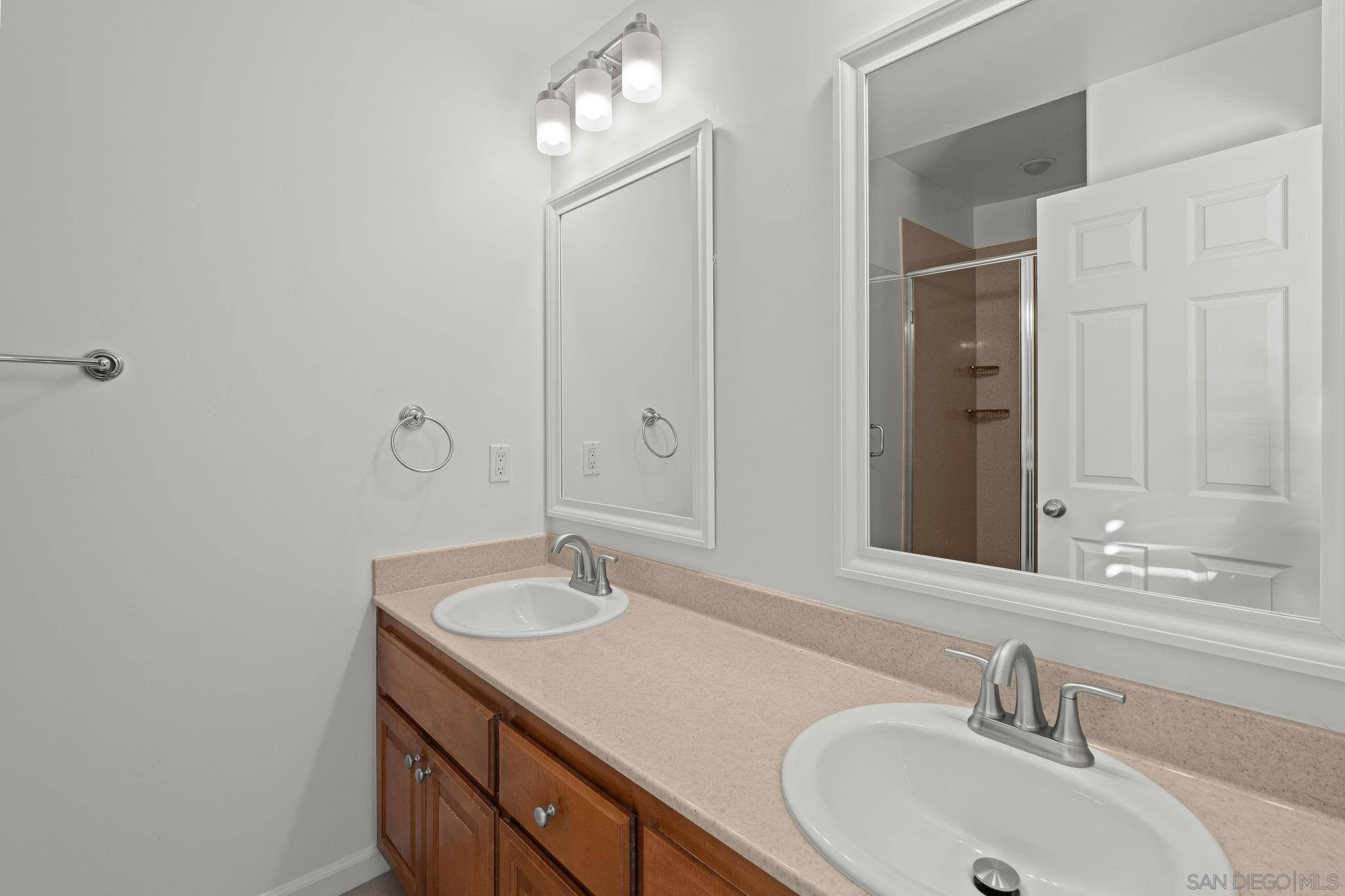 Detail Gallery Image 16 of 24 For 4069  Gresham St, San Diego,  CA 92109 - 2 Beds | 2/1 Baths