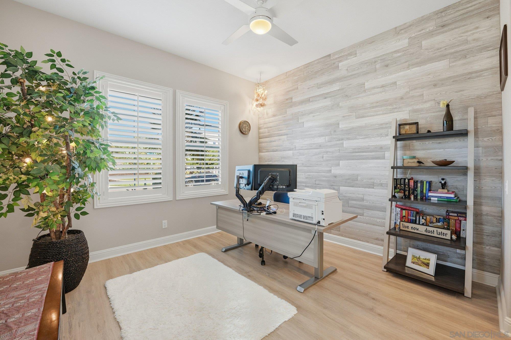 Detail Gallery Image 24 of 51 For 4825  Portola Ct, Carlsbad,  CA 92010 - 4 Beds | 4/1 Baths