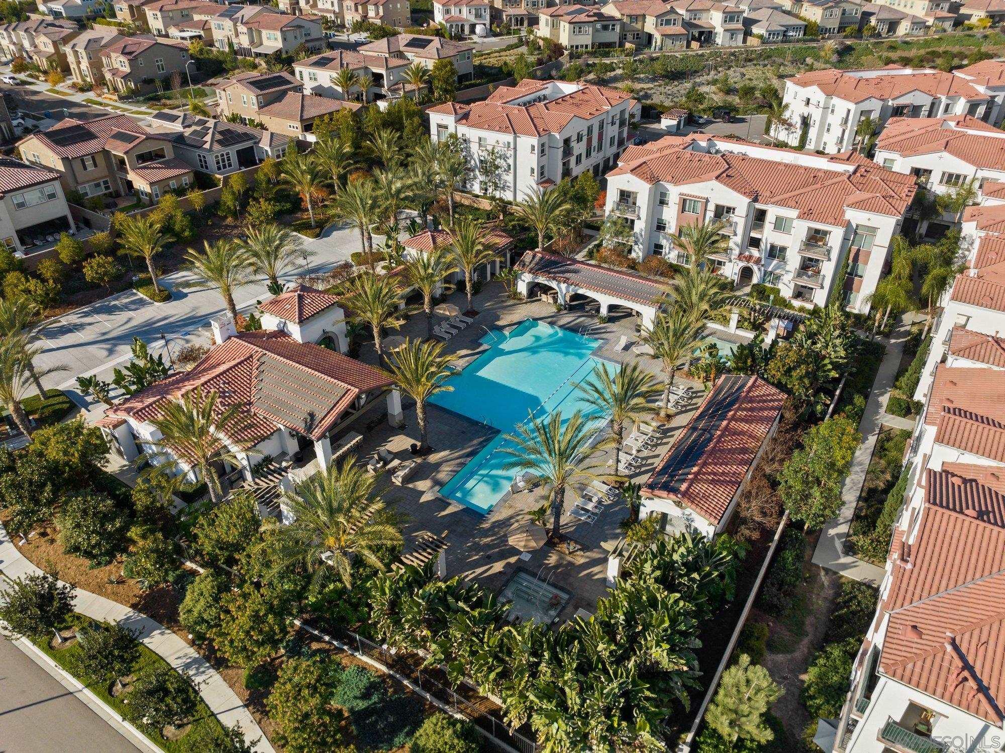 Detail Gallery Image 40 of 51 For 4825  Portola Ct, Carlsbad,  CA 92010 - 4 Beds | 4/1 Baths