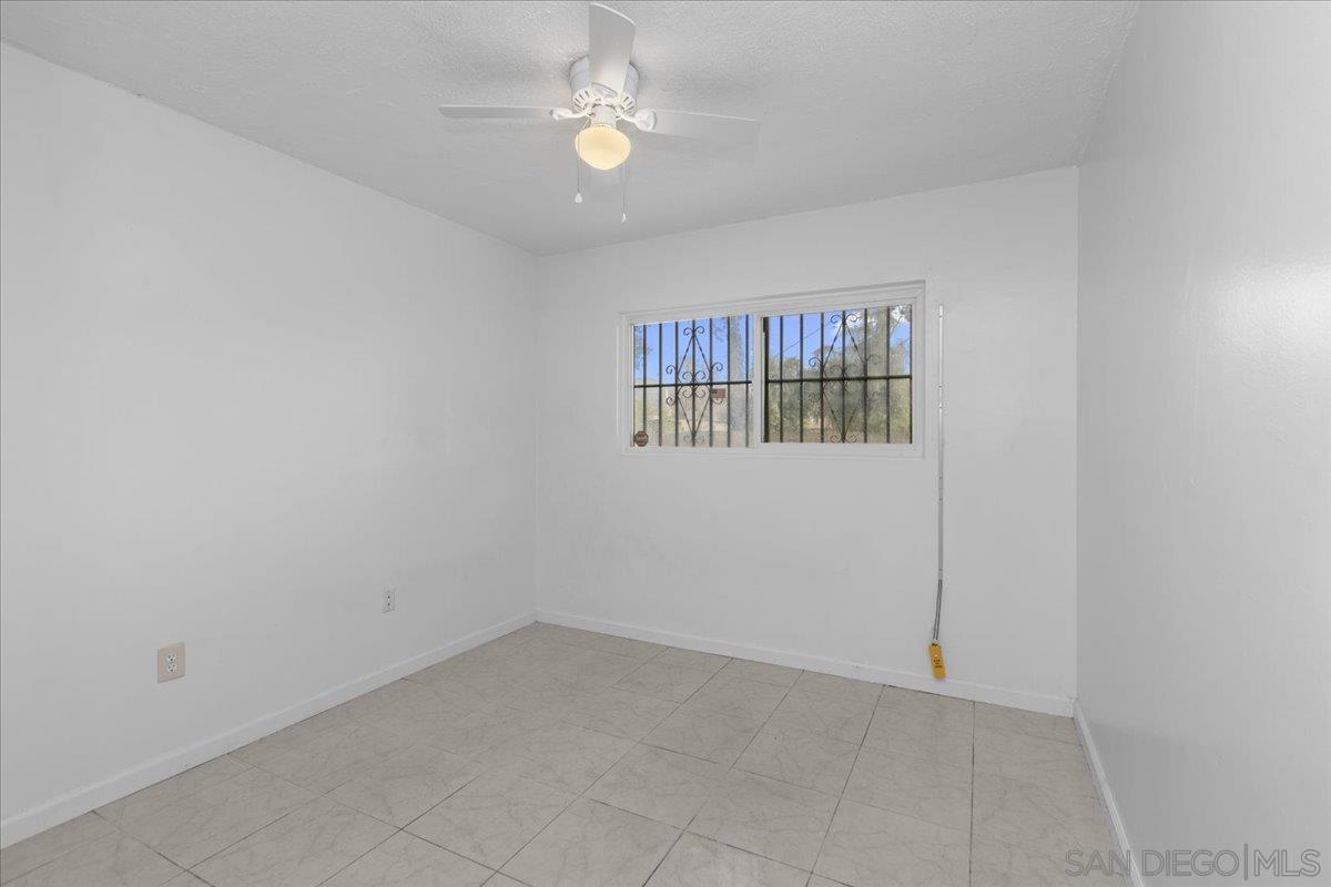 Detail Gallery Image 16 of 56 For 179 E 16th St, San Bernardino,  CA 92404 - – Beds | – Baths