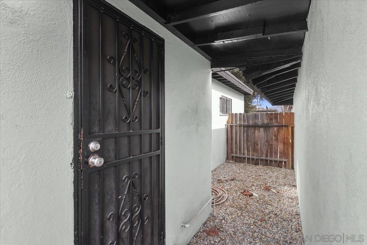 Detail Gallery Image 41 of 56 For 179 E 16th St, San Bernardino,  CA 92404 - – Beds | – Baths
