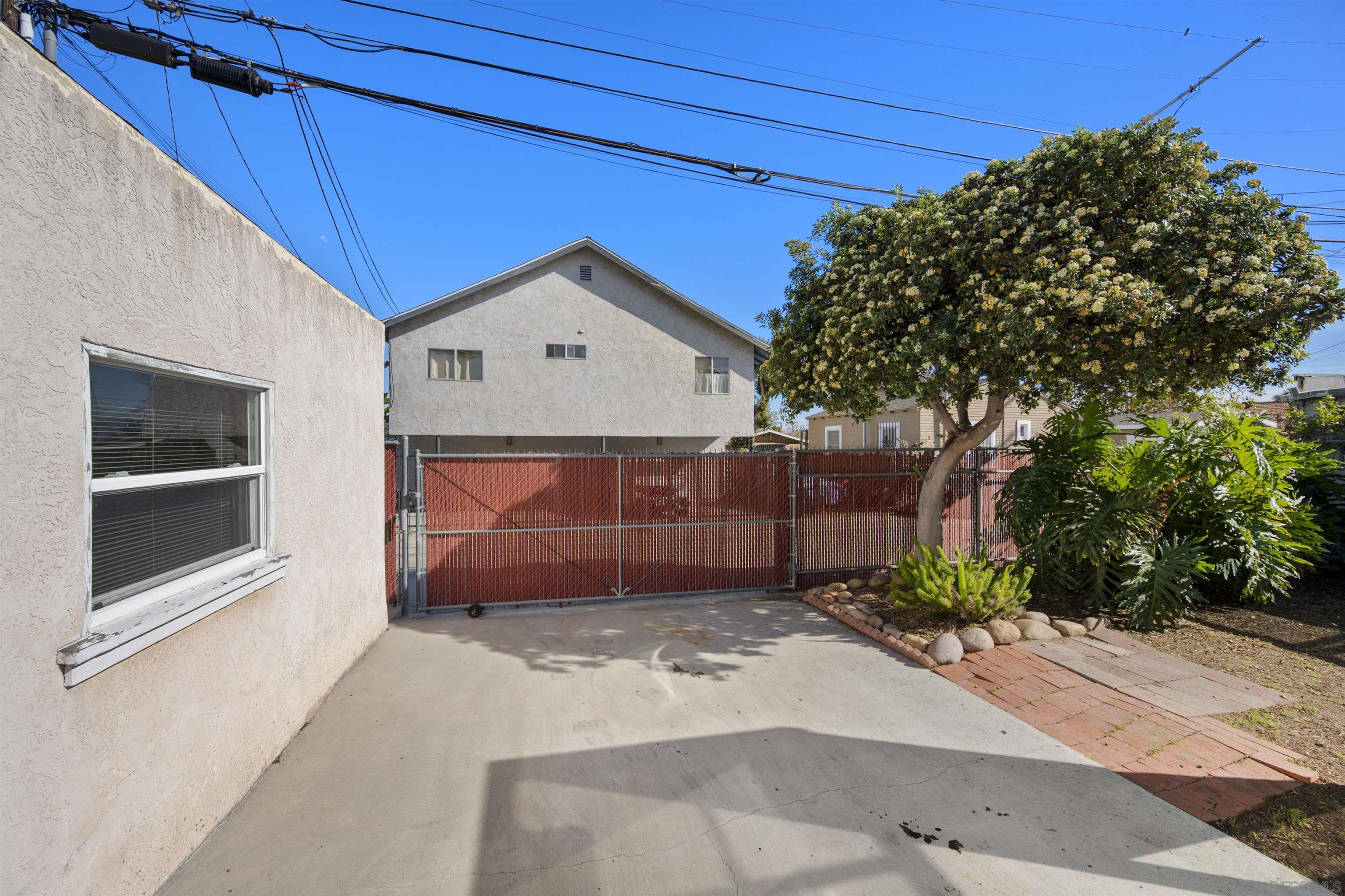 Detail Gallery Image 43 of 62 For 3677  Highland, San Diego,  CA 92105 - 3 Beds | 1 Baths