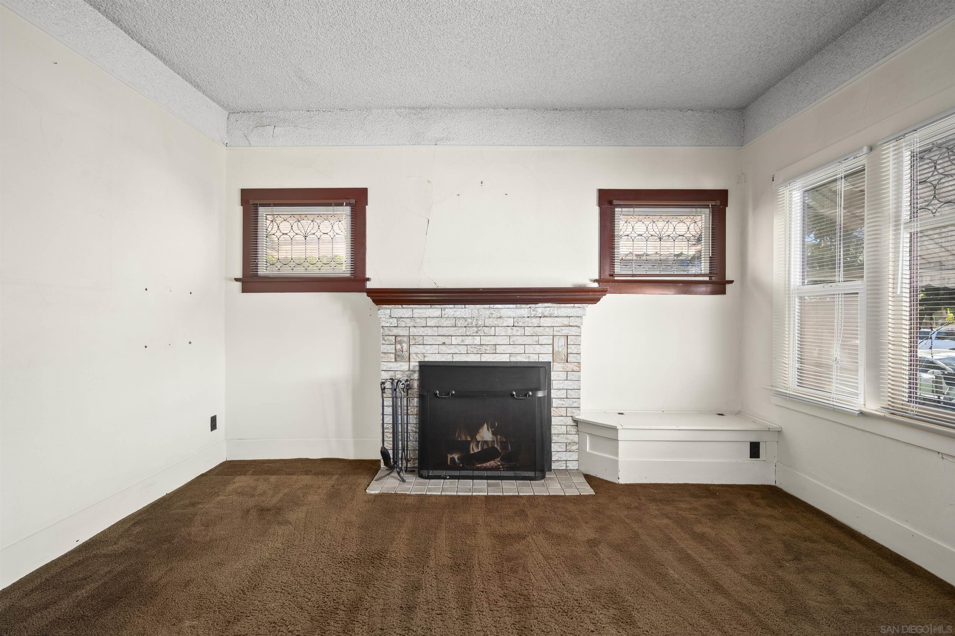 Detail Gallery Image 8 of 62 For 3677  Highland, San Diego,  CA 92105 - 3 Beds | 1 Baths