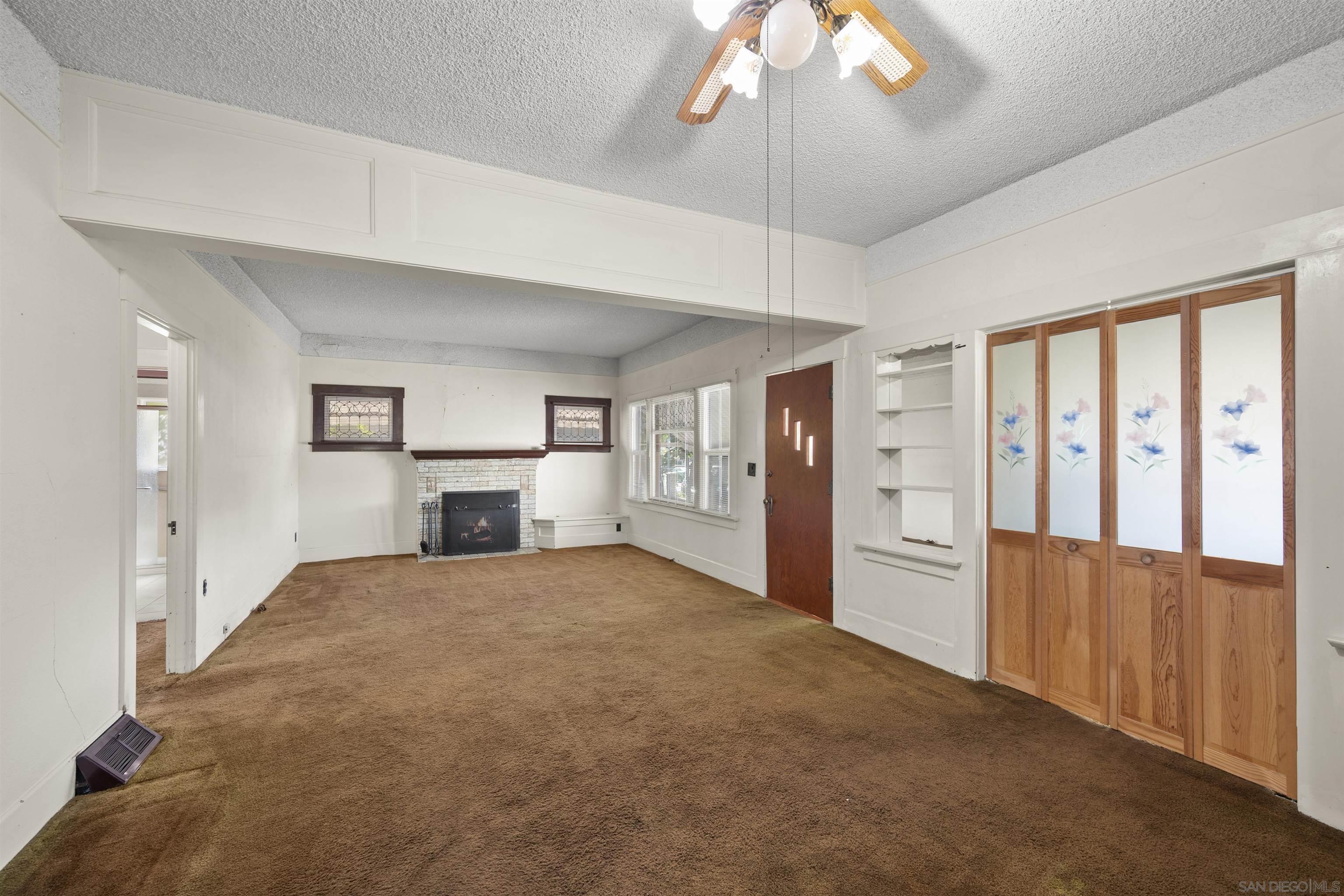 Detail Gallery Image 10 of 62 For 3677  Highland, San Diego,  CA 92105 - 3 Beds | 1 Baths