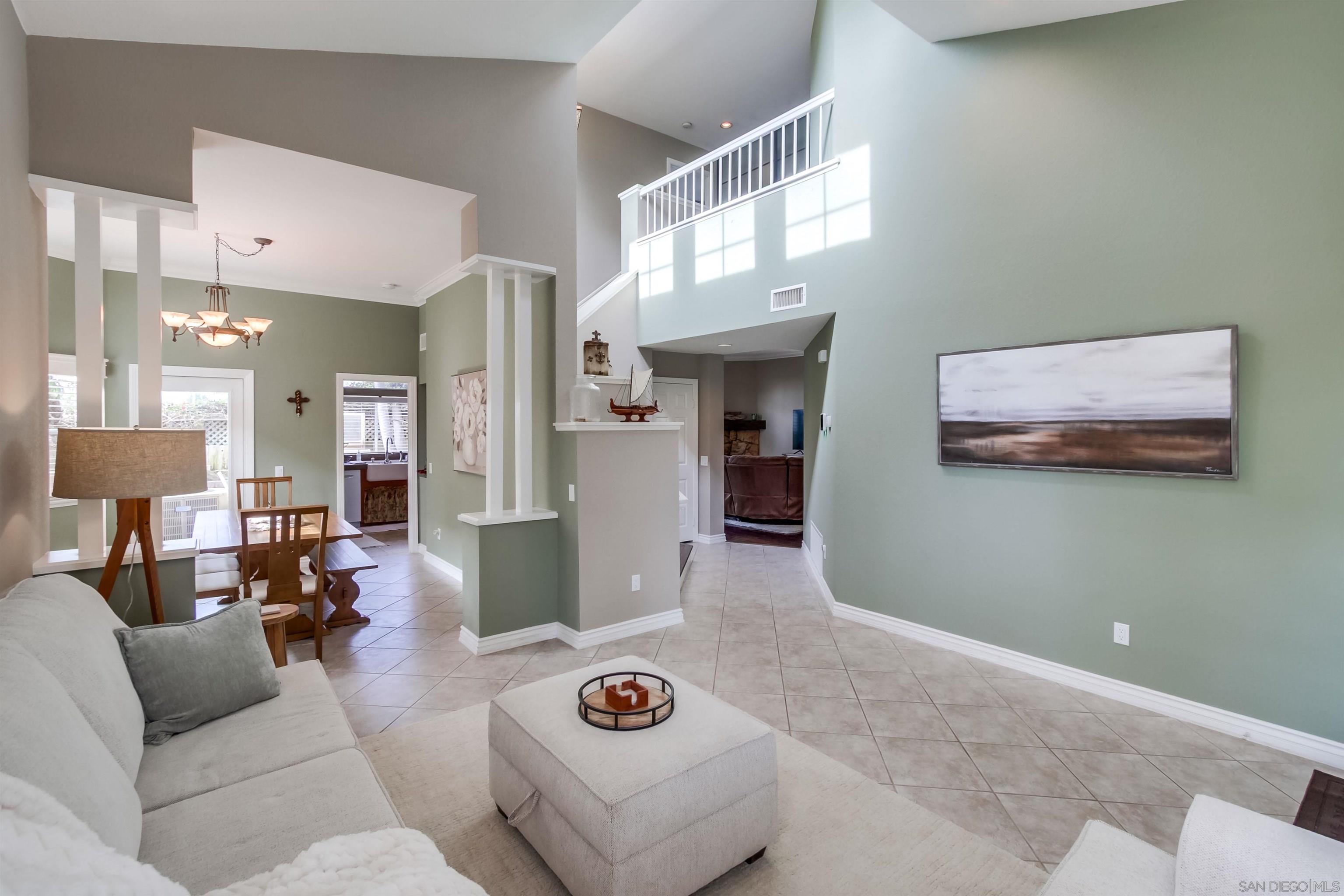 Detail Gallery Image 3 of 21 For 930  Gardena Road, Encinitas,  CA 92024 - 3 Beds | 2/1 Baths