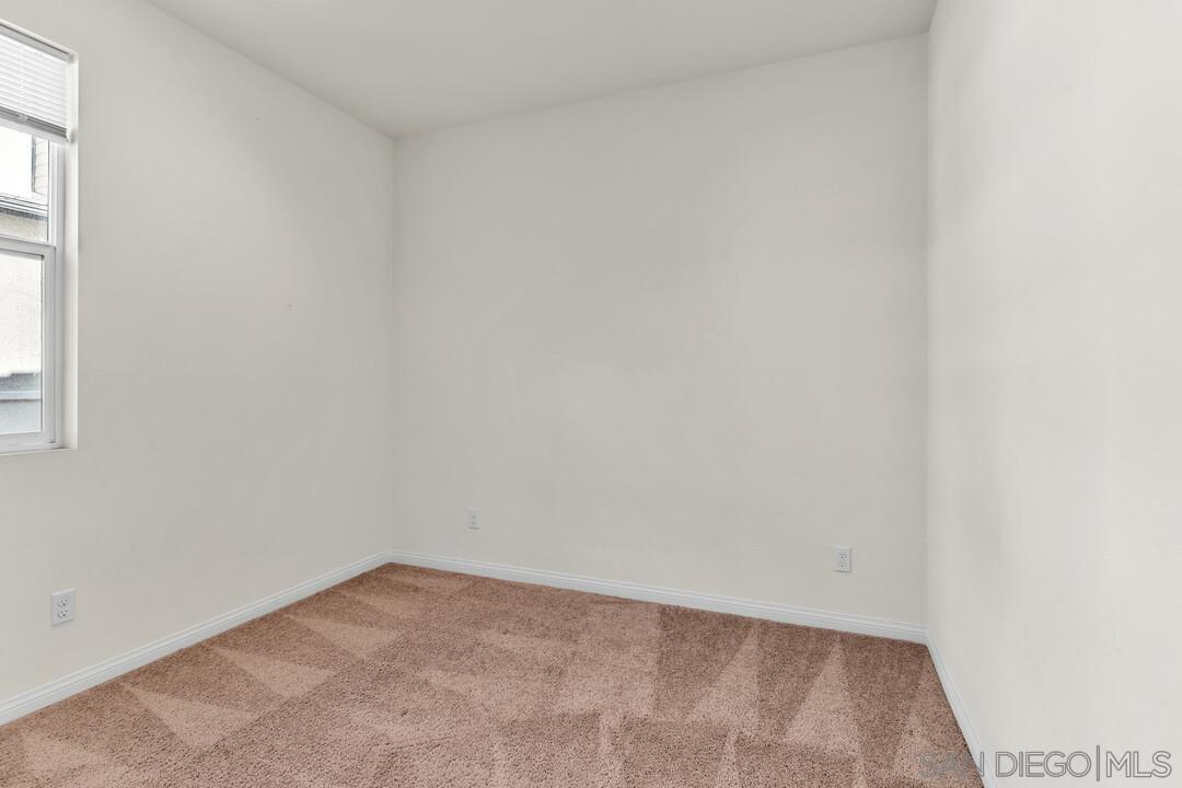 Detail Gallery Image 15 of 34 For 2822  Juniper Berry St, Spring Valley,  CA 91977 - 3 Beds | 3/1 Baths