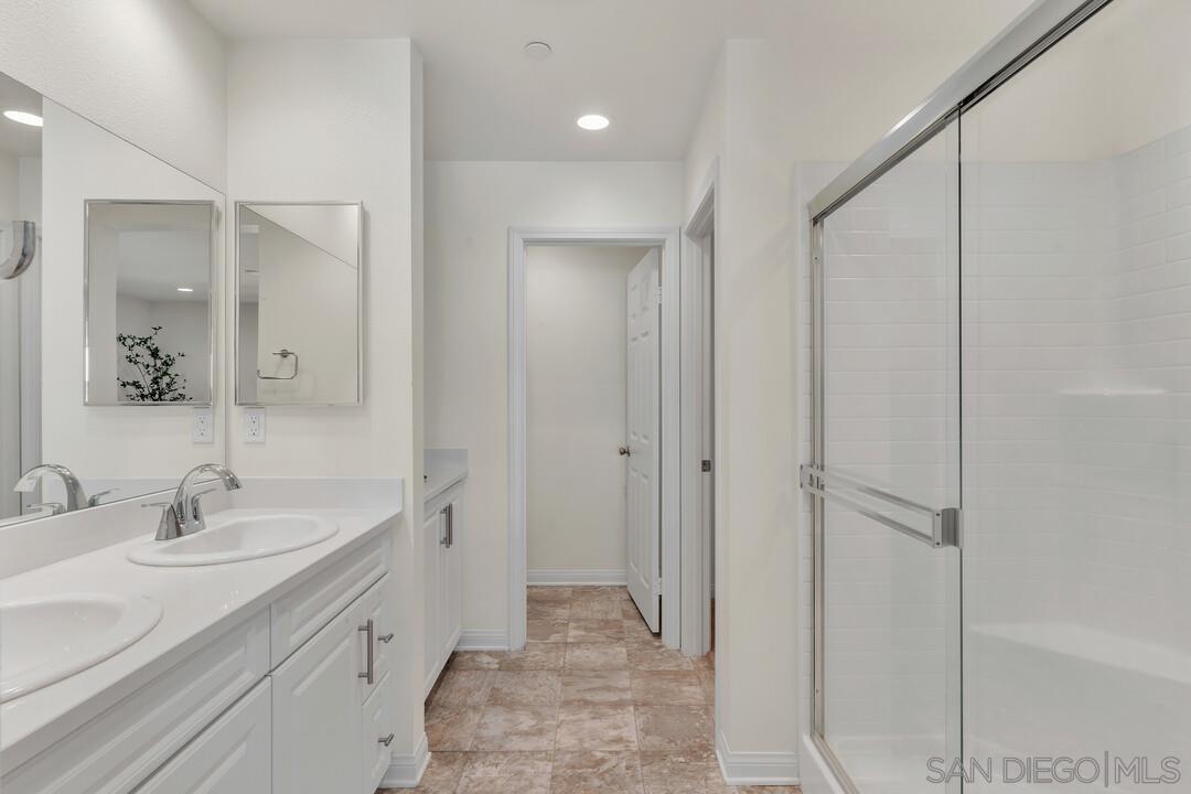 Detail Gallery Image 20 of 34 For 2822  Juniper Berry St, Spring Valley,  CA 91977 - 3 Beds | 3/1 Baths