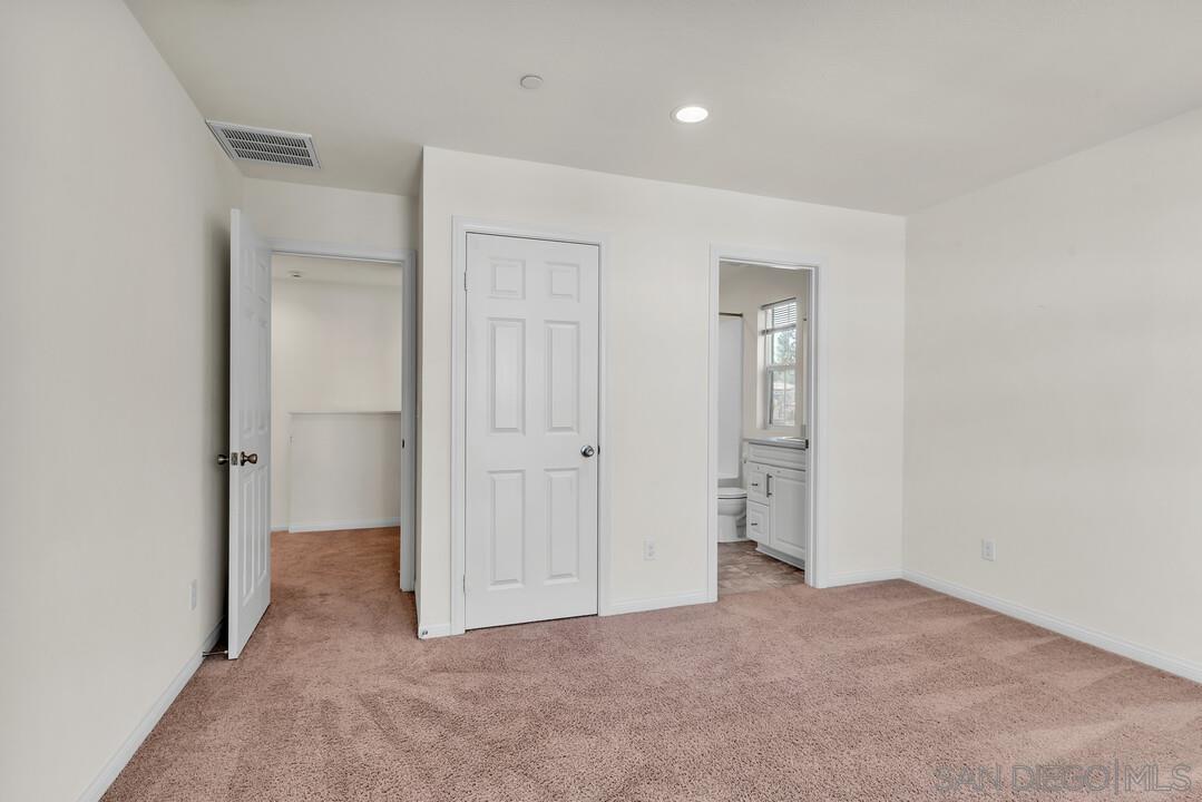 Detail Gallery Image 24 of 34 For 2822  Juniper Berry St, Spring Valley,  CA 91977 - 3 Beds | 3/1 Baths