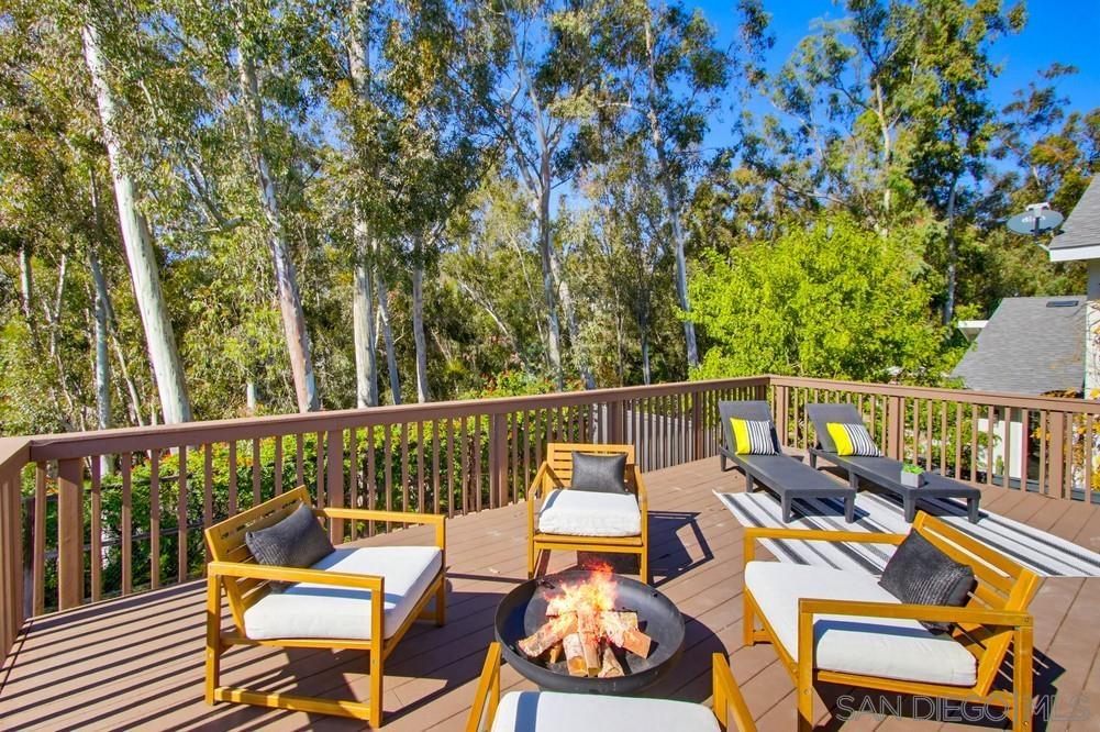 Detail Gallery Image 3 of 52 For 10260  Meadowview Dr, San Diego,  CA 92131 - 5 Beds | 2/1 Baths