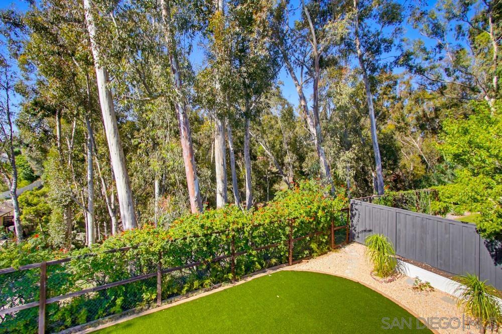 Detail Gallery Image 40 of 52 For 10260  Meadowview Dr, San Diego,  CA 92131 - 5 Beds | 2/1 Baths