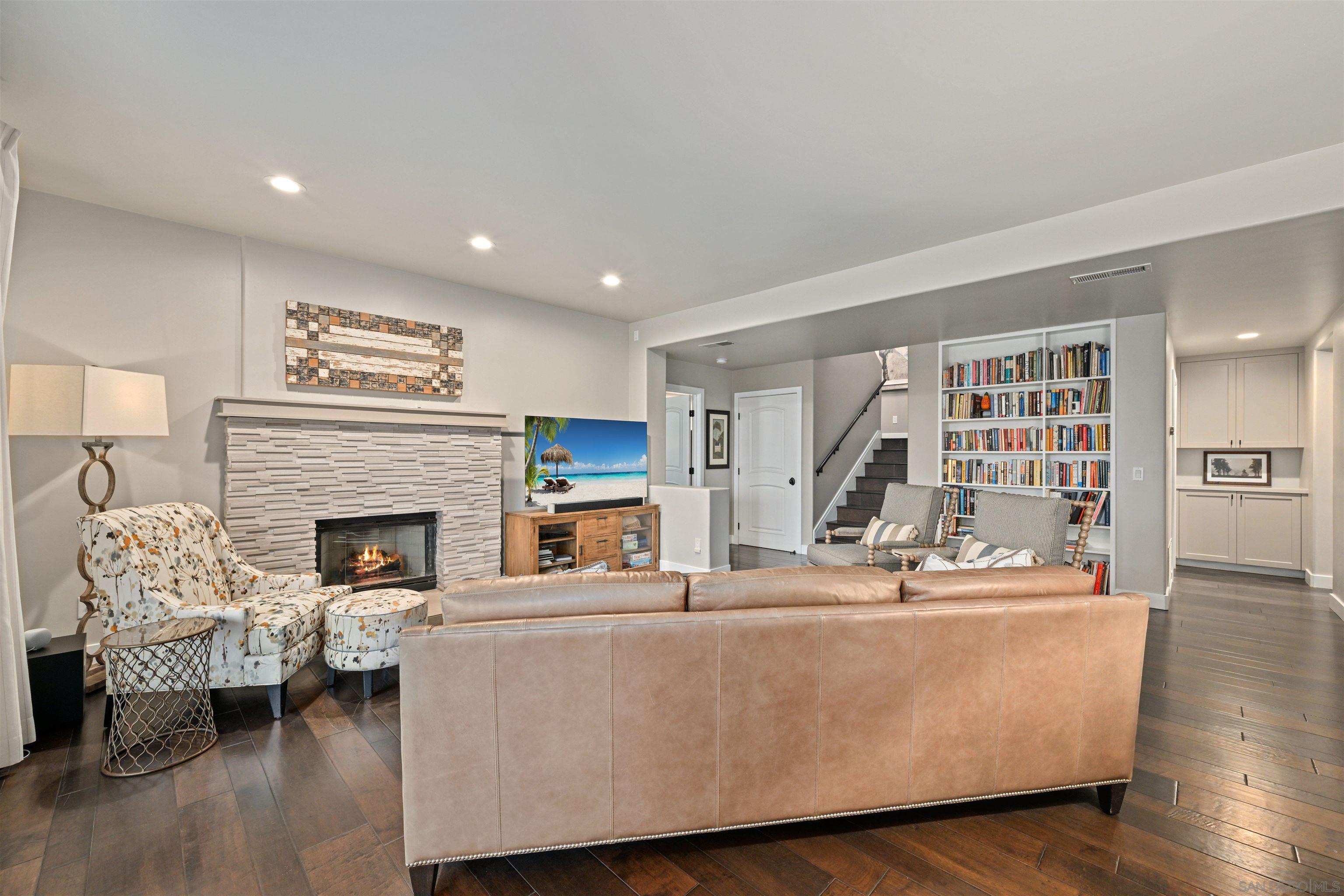 Detail Gallery Image 30 of 50 For 12294  Spruce Grove Pl, San Diego,  CA 92131 - 5 Beds | 3/1 Baths