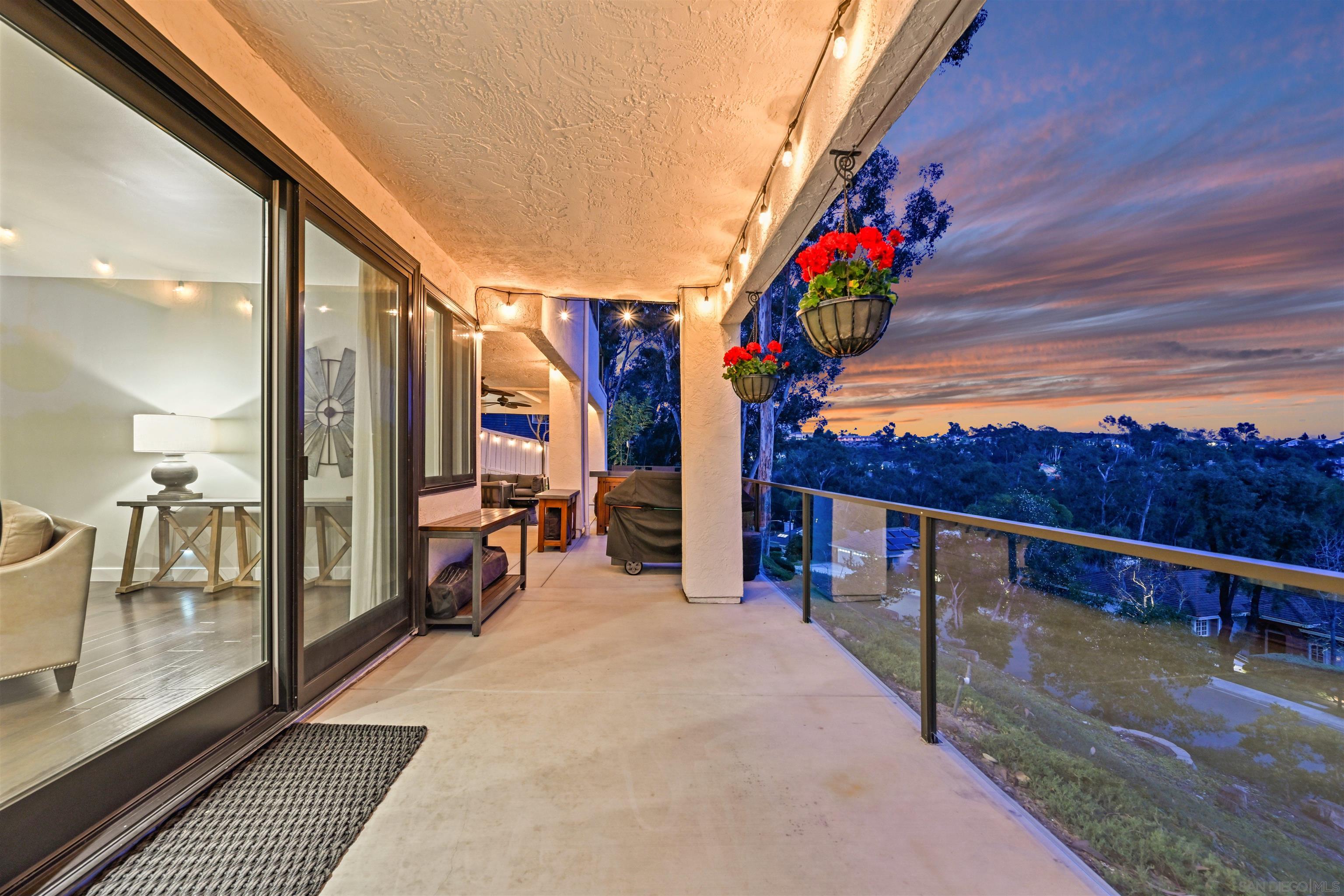 Detail Gallery Image 9 of 50 For 12294  Spruce Grove Pl, San Diego,  CA 92131 - 5 Beds | 3/1 Baths