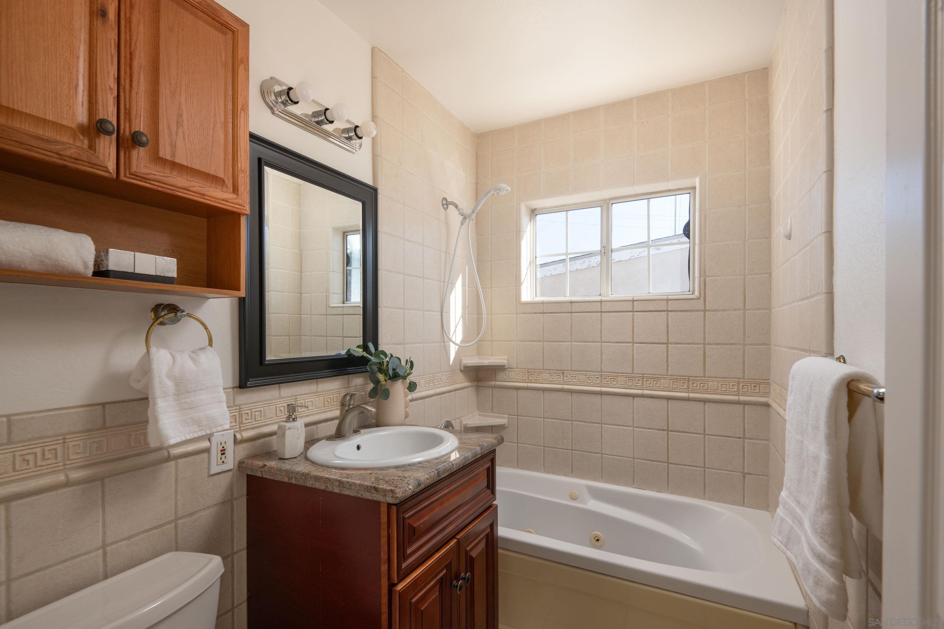 Detail Gallery Image 11 of 22 For 3710  Aragon Dr, San Diego,  CA 92115 - 3 Beds | 1 Baths