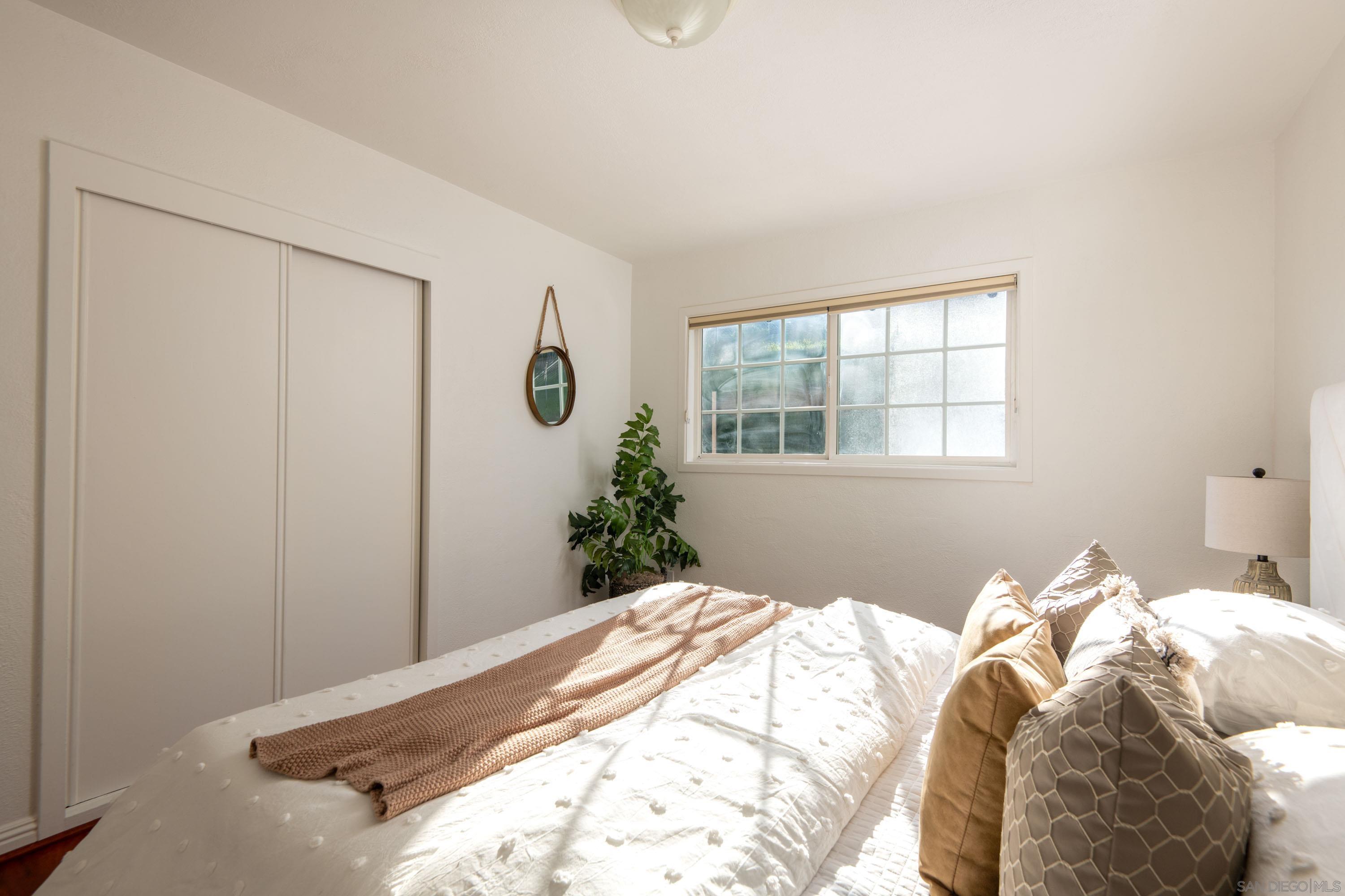 Detail Gallery Image 10 of 22 For 3710  Aragon Dr, San Diego,  CA 92115 - 3 Beds | 1 Baths