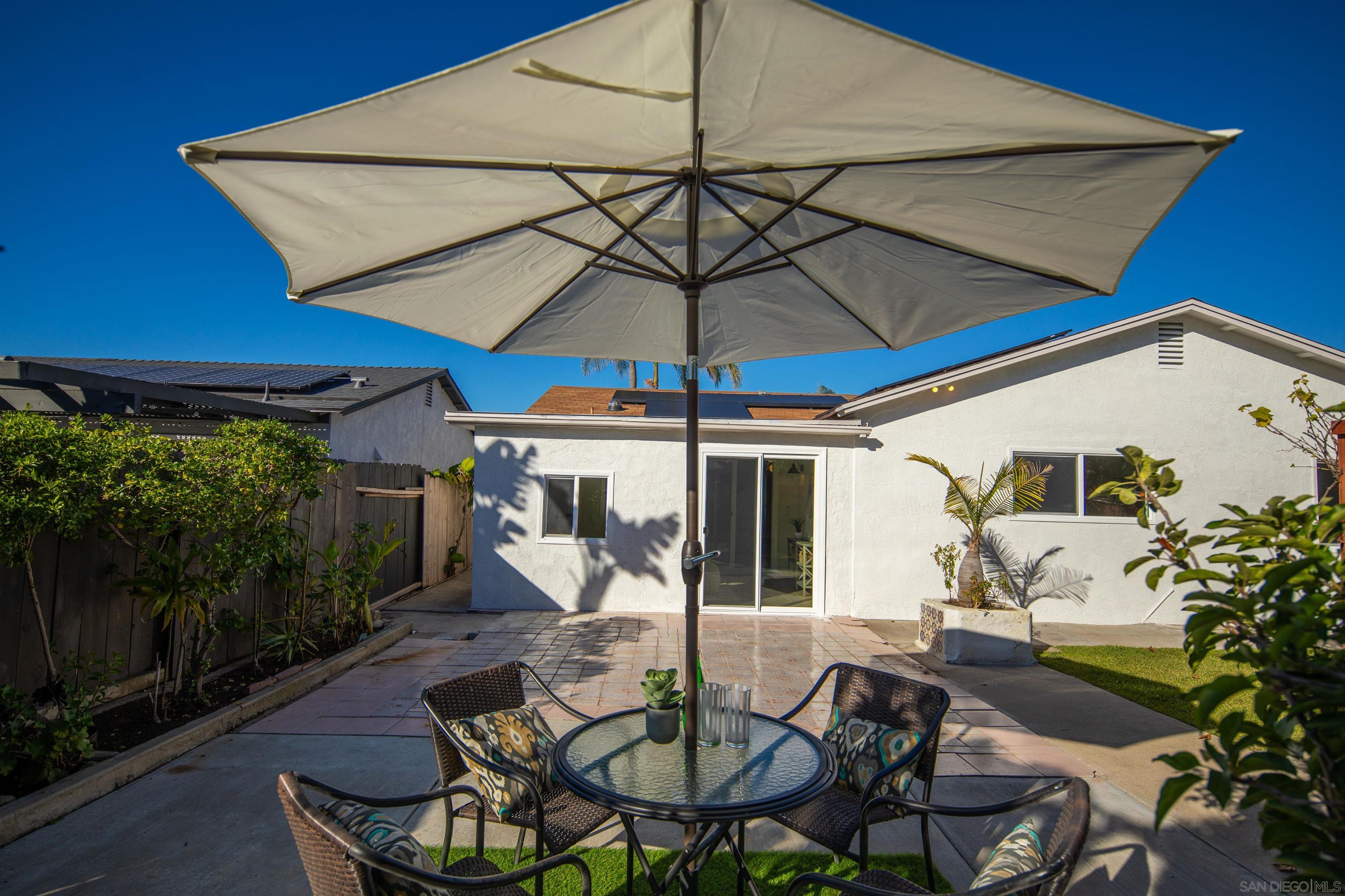 Detail Gallery Image 31 of 33 For 8715  Covina Cir, San Diego,  CA 92126 - 4 Beds | 2 Baths