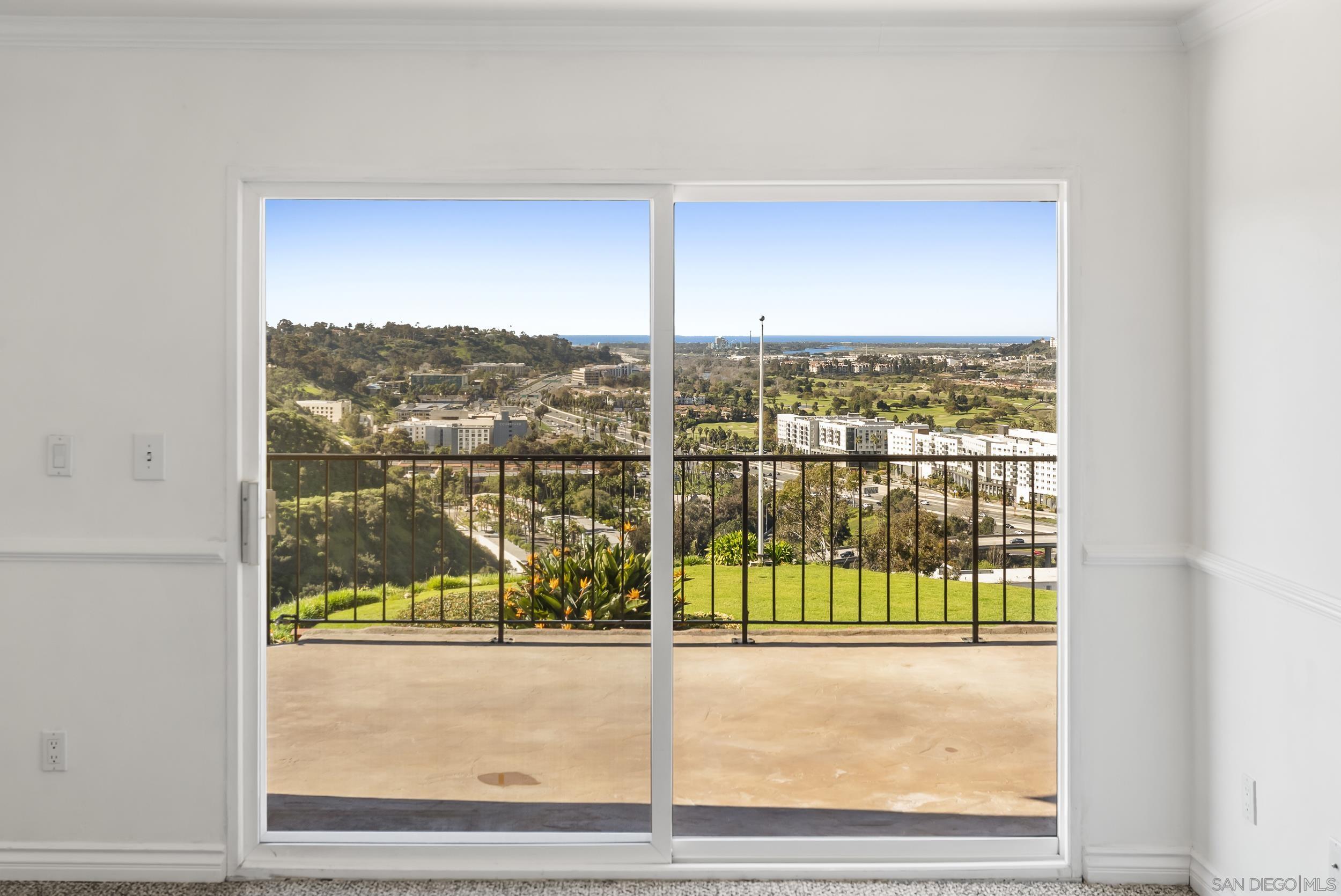 Detail Gallery Image 35 of 73 For 4460  Caminito Fuente, San Diego,  CA 92116 - 3 Beds | 2/1 Baths