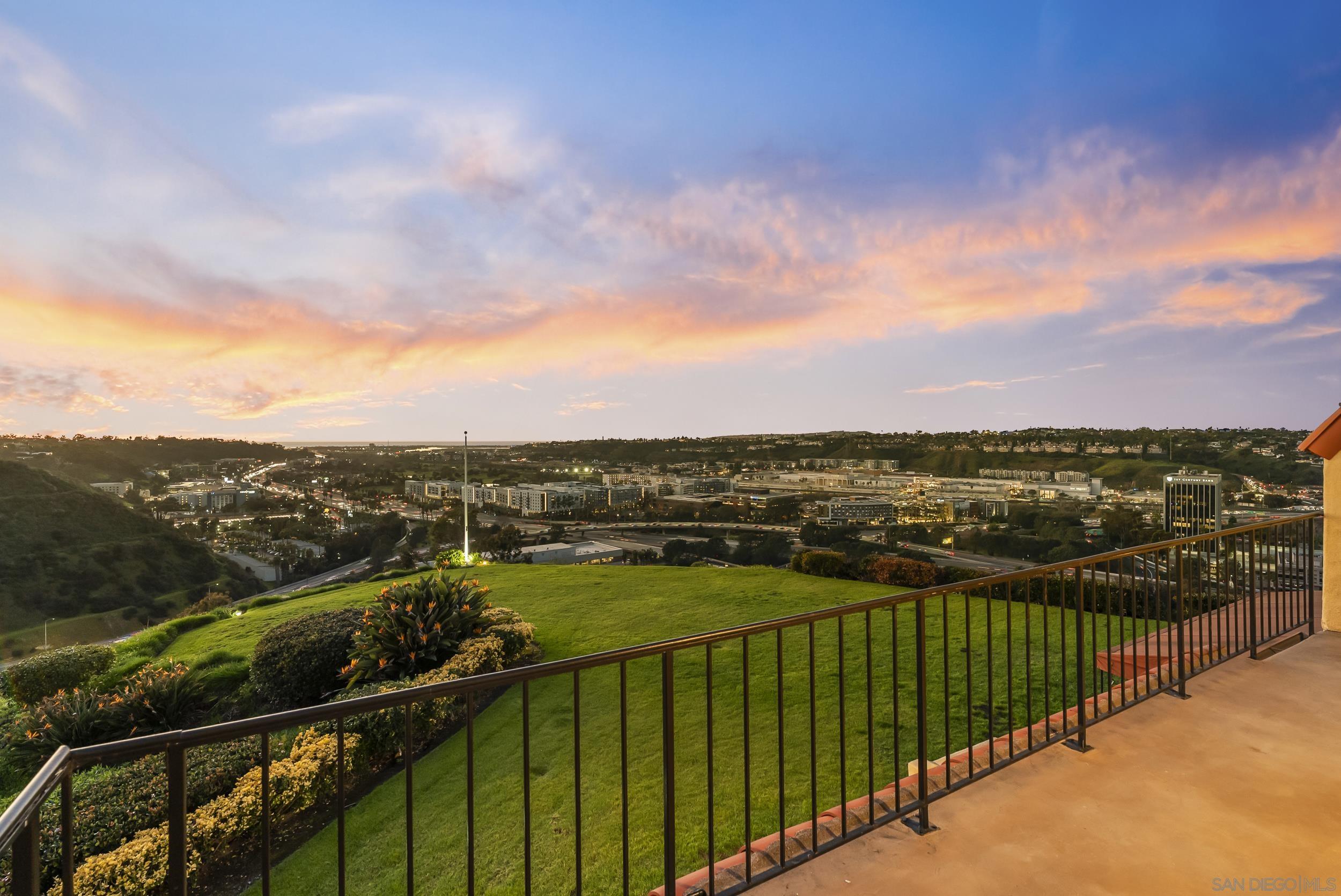 Detail Gallery Image 36 of 73 For 4460  Caminito Fuente, San Diego,  CA 92116 - 3 Beds | 2/1 Baths