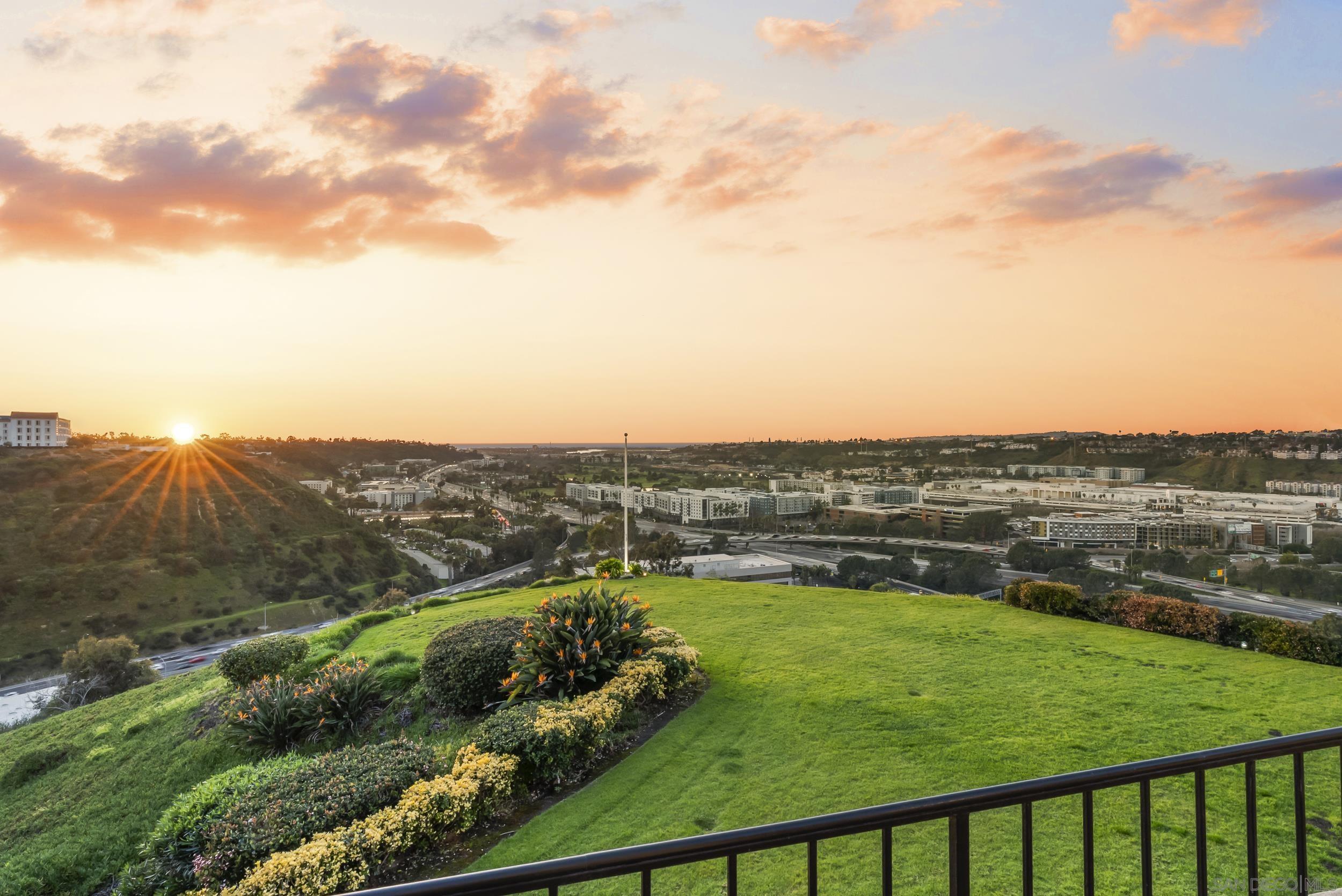 Detail Gallery Image 37 of 73 For 4460  Caminito Fuente, San Diego,  CA 92116 - 3 Beds | 2/1 Baths