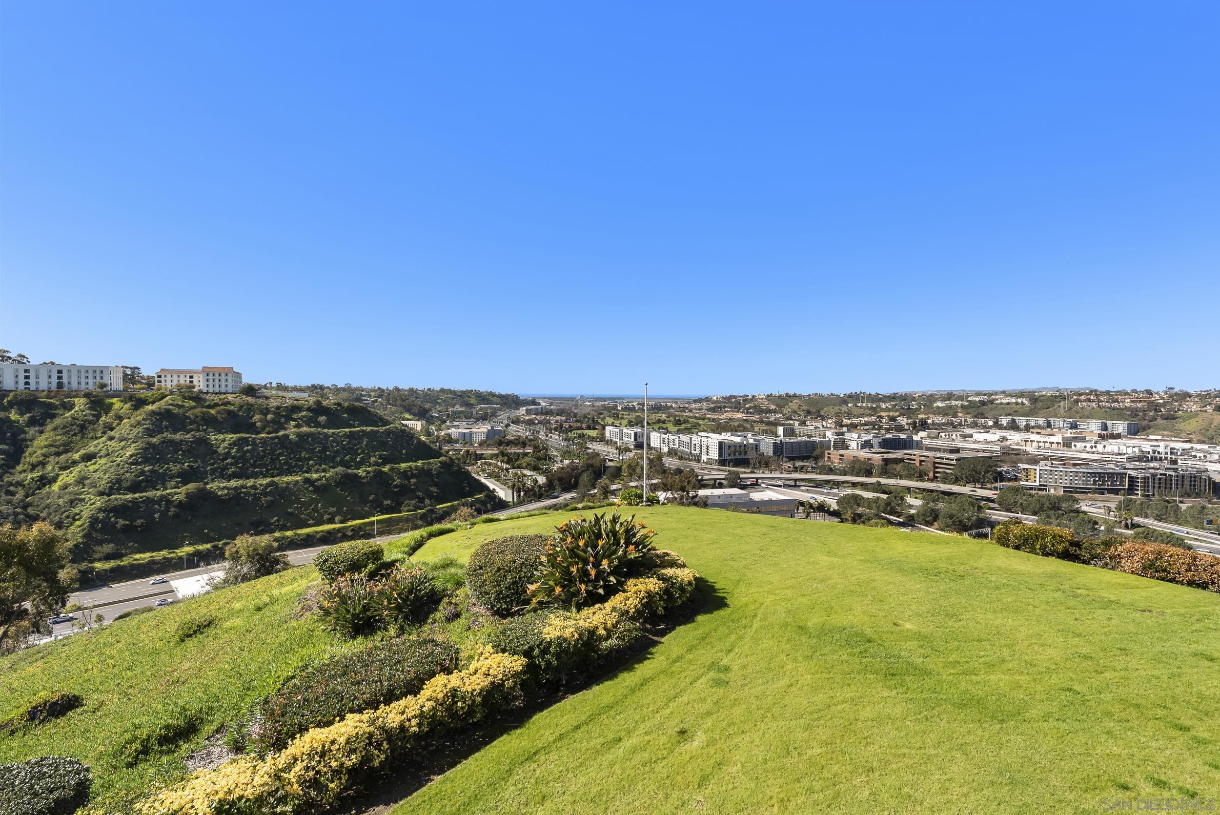 Detail Gallery Image 43 of 73 For 4460  Caminito Fuente, San Diego,  CA 92116 - 3 Beds | 2/1 Baths