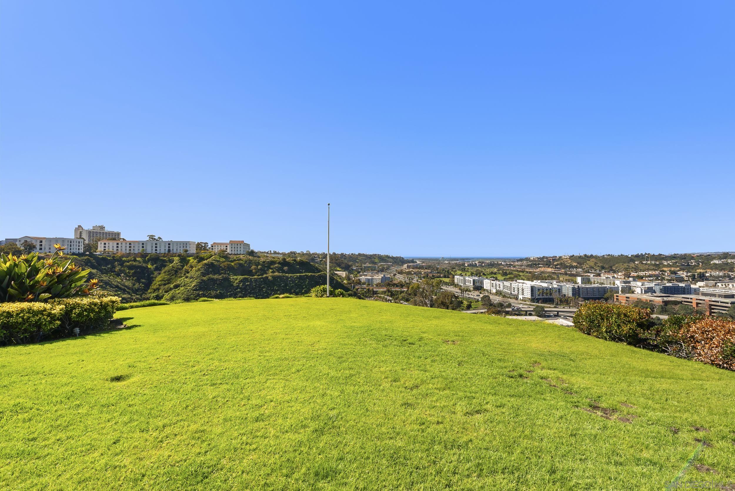 Detail Gallery Image 55 of 73 For 4460  Caminito Fuente, San Diego,  CA 92116 - 3 Beds | 2/1 Baths