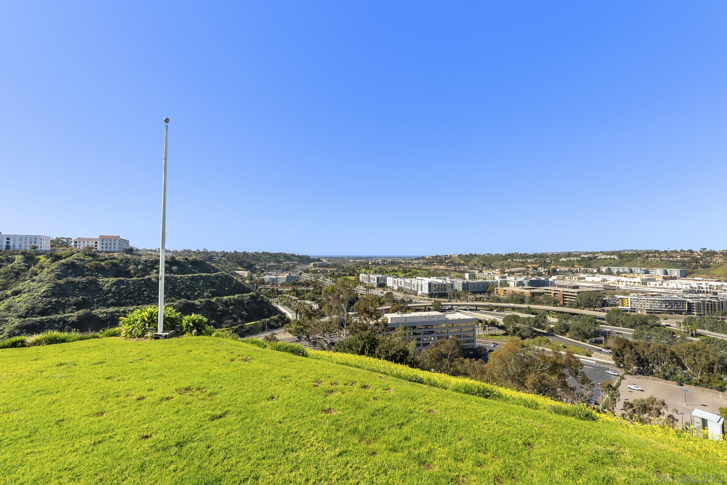 Detail Gallery Image 56 of 73 For 4460  Caminito Fuente, San Diego,  CA 92116 - 3 Beds | 2/1 Baths
