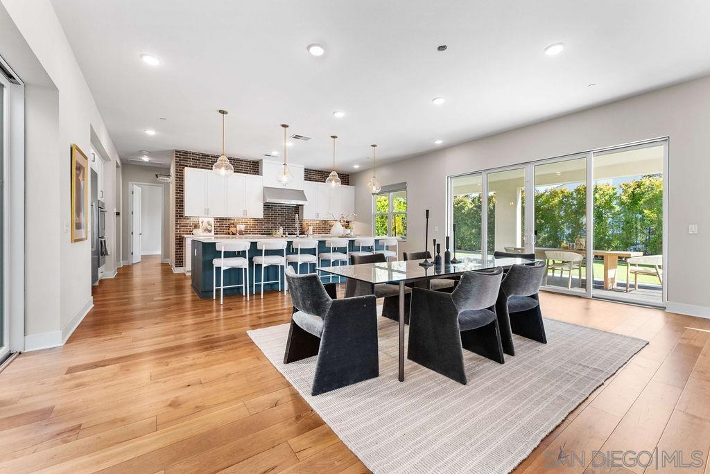 Detail Gallery Image 14 of 75 For 5330  Sweetwater Trl, San Diego,  CA 92130 - 6 Beds | 5/1 Baths