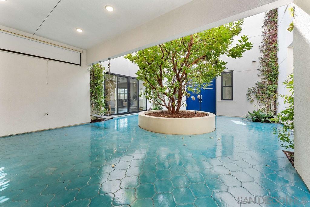 Detail Gallery Image 64 of 75 For 5330  Sweetwater Trl, San Diego,  CA 92130 - 6 Beds | 5/1 Baths