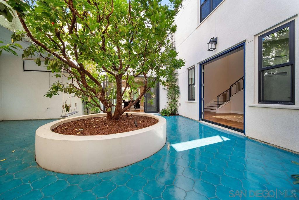 Detail Gallery Image 67 of 75 For 5330  Sweetwater Trl, San Diego,  CA 92130 - 6 Beds | 5/1 Baths